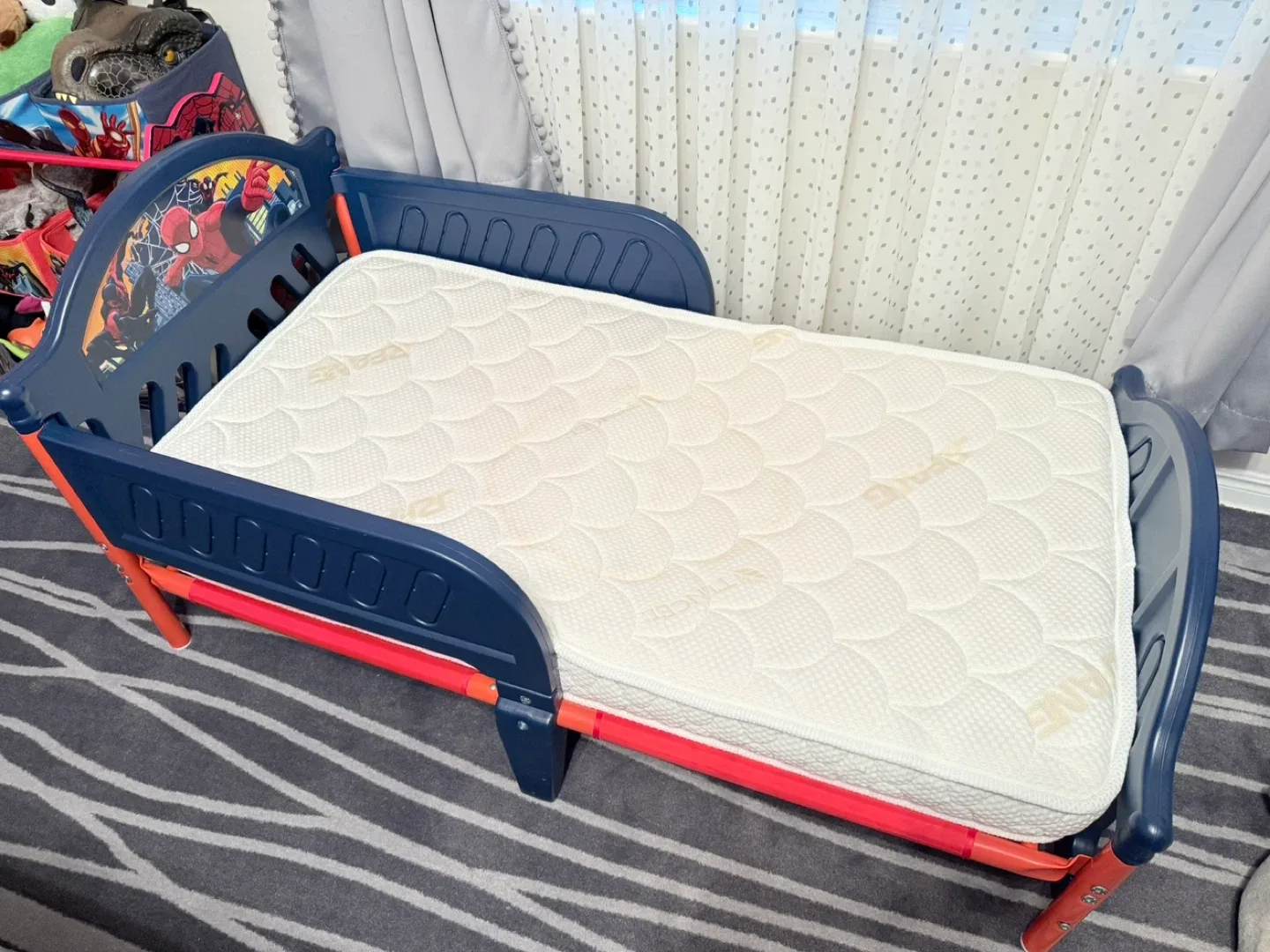 Spider-Man Toddler Bed - Blue & Red image indicator(3)