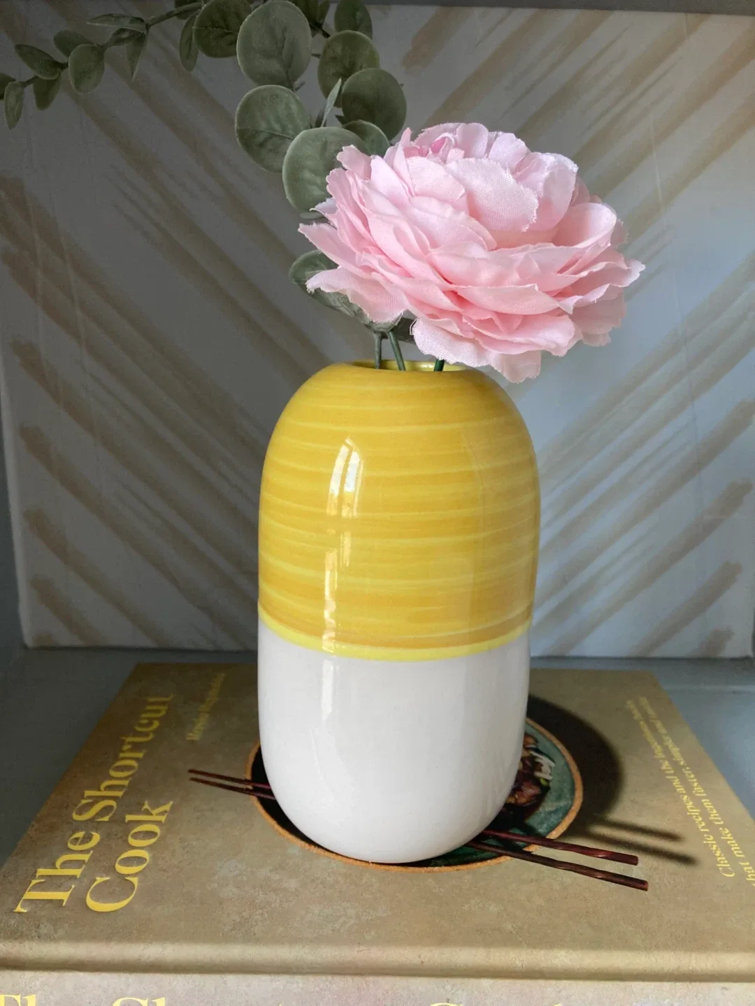 Ikea beehive ceramic vase thumbnail
