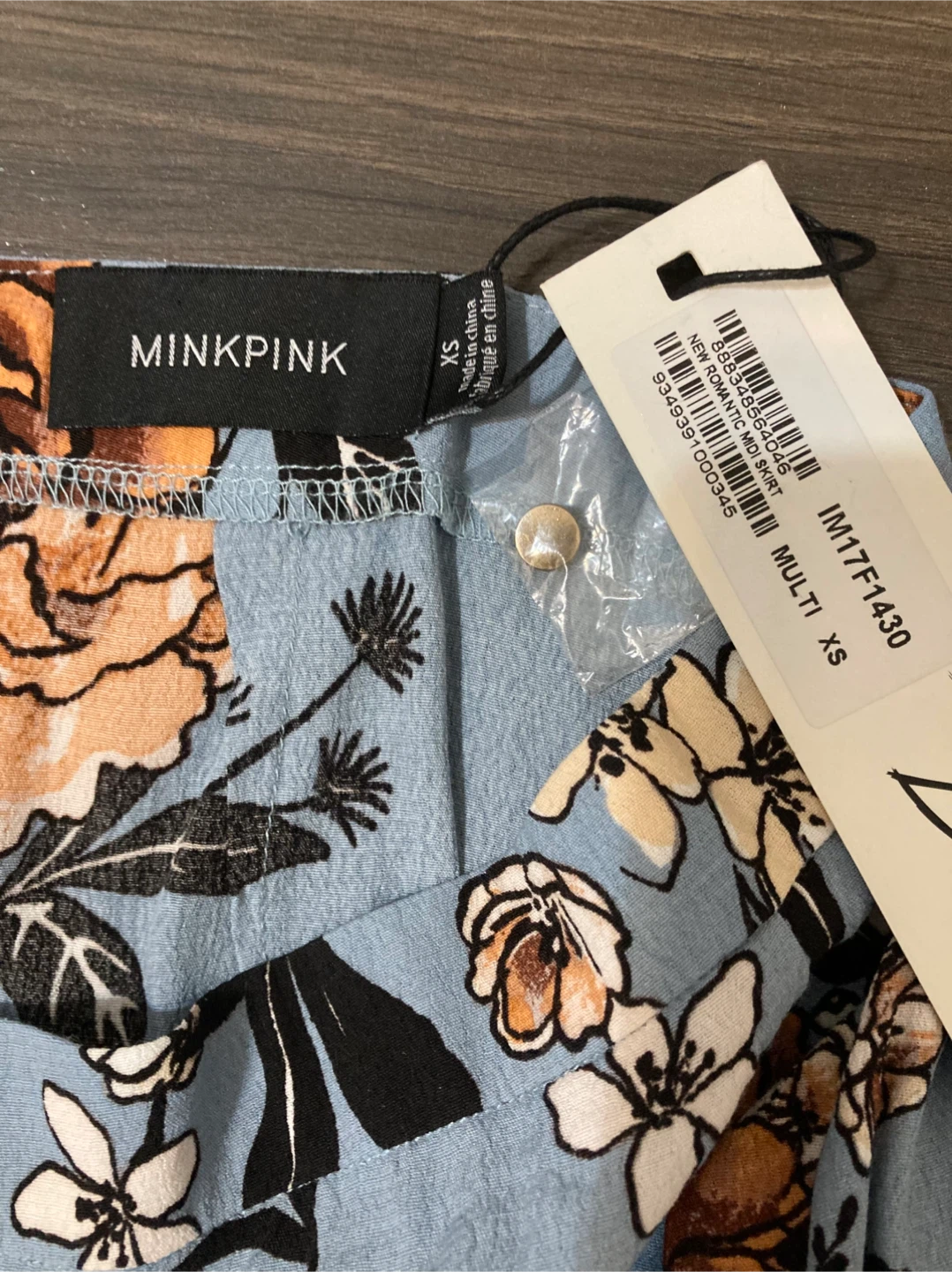 Minkpink floral midi skirt - brand new with tags - photo 3