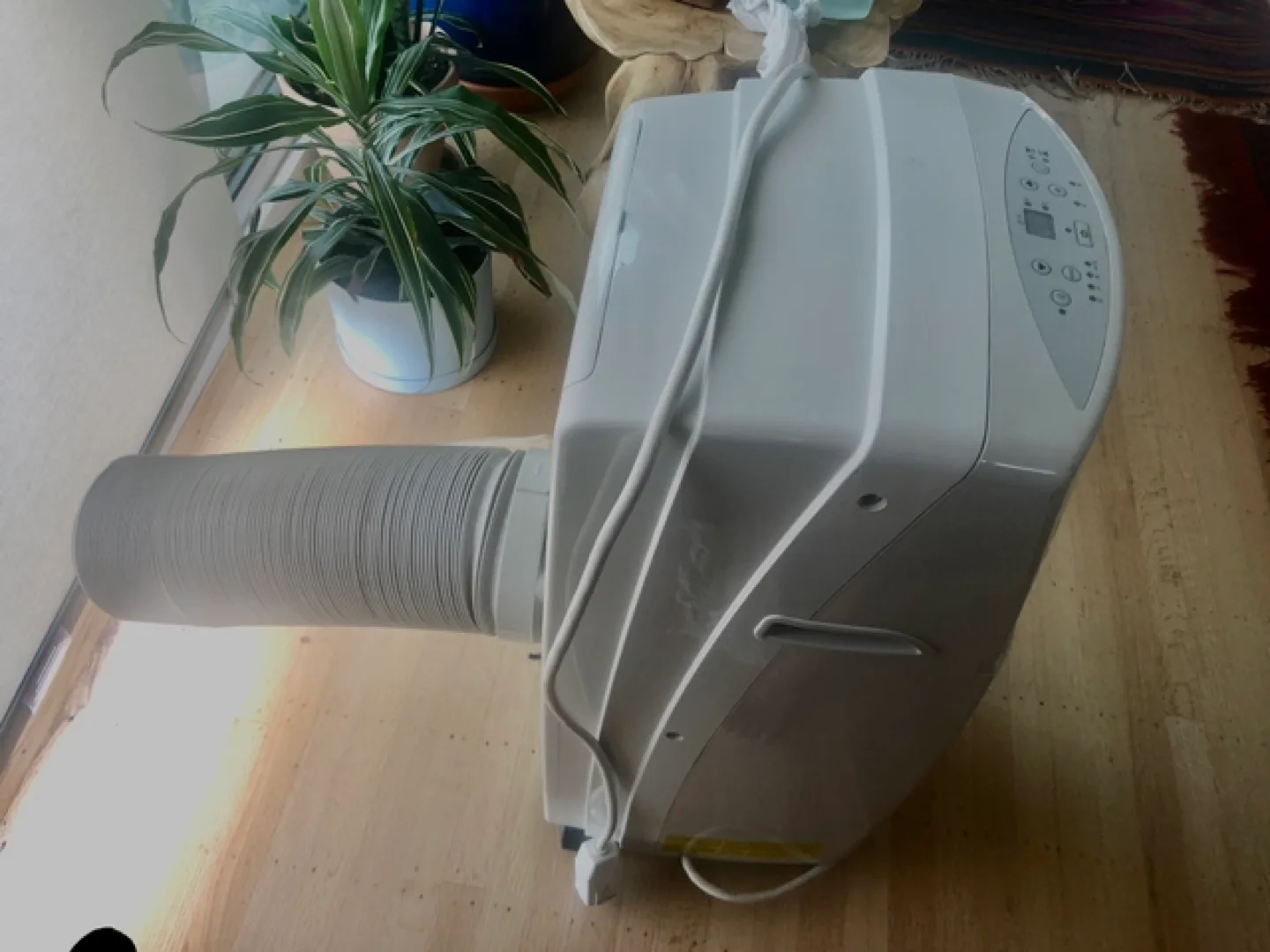 Danby Portable Air Conditioner image indicator(2)