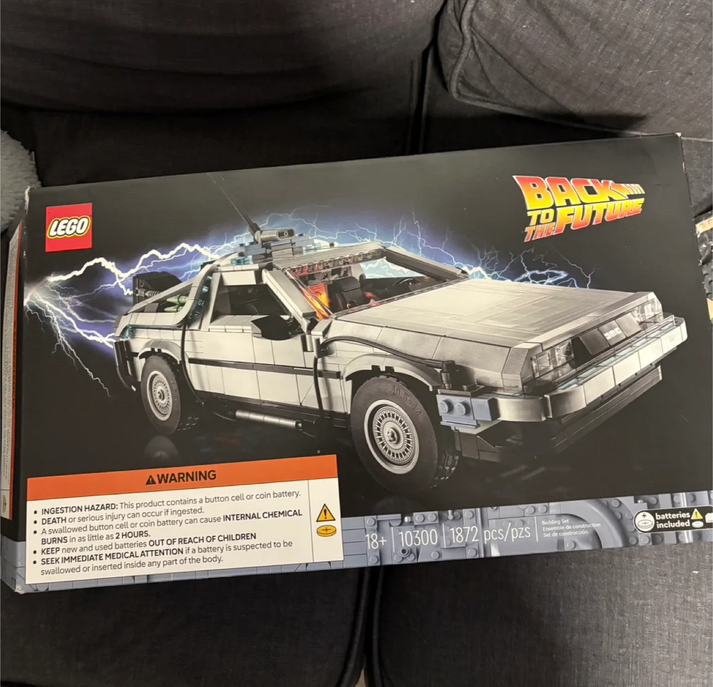 LEGO Back to the Future Time Machine (Set 10300) thumbnail