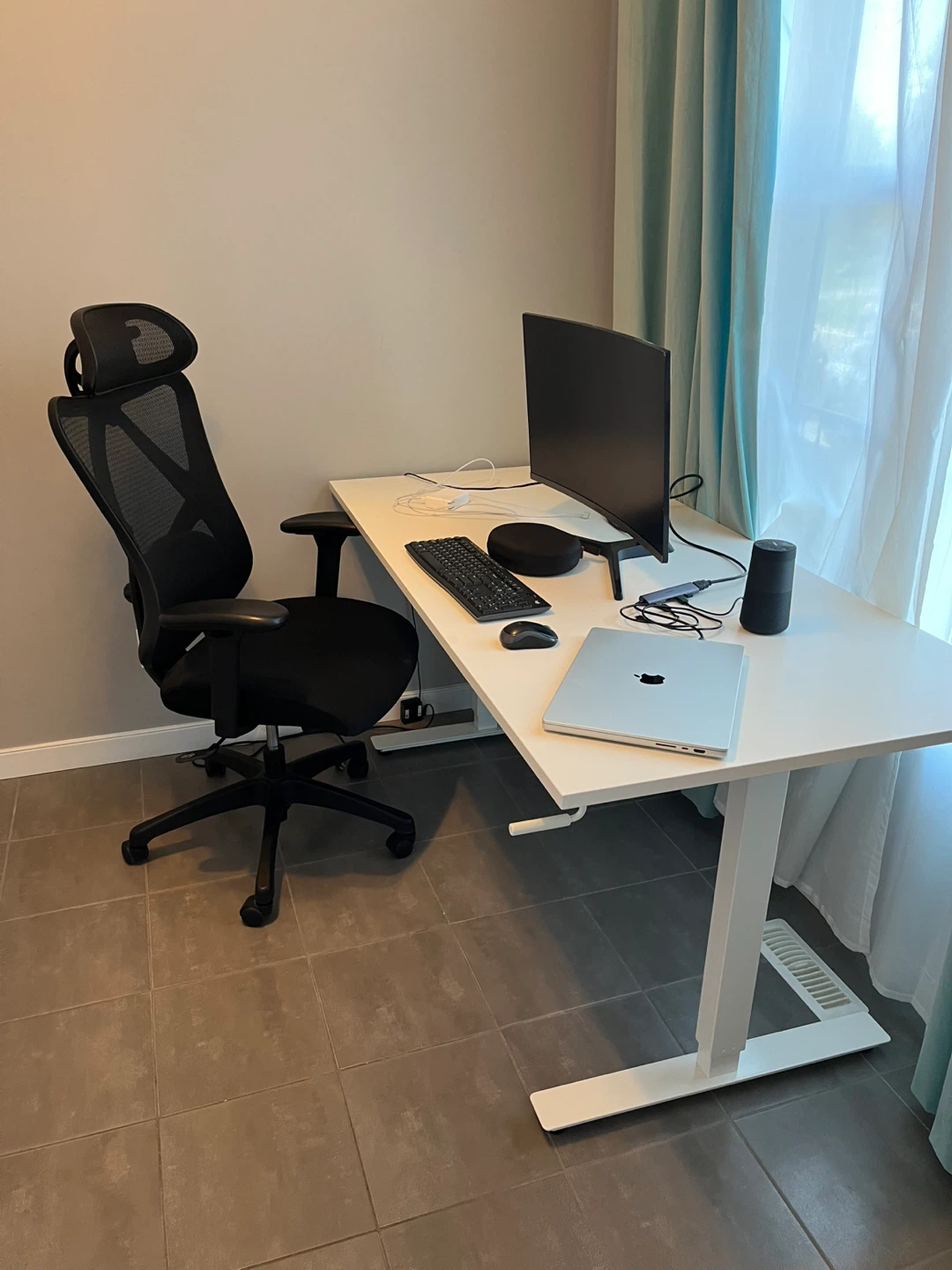 🔥🔥🔥Office Table and Ergonomic chair for sale