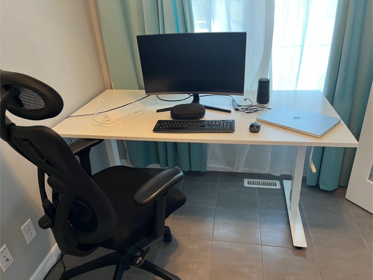 🔥🔥🔥Office Table and Ergonomic chair for sale - photo 2
