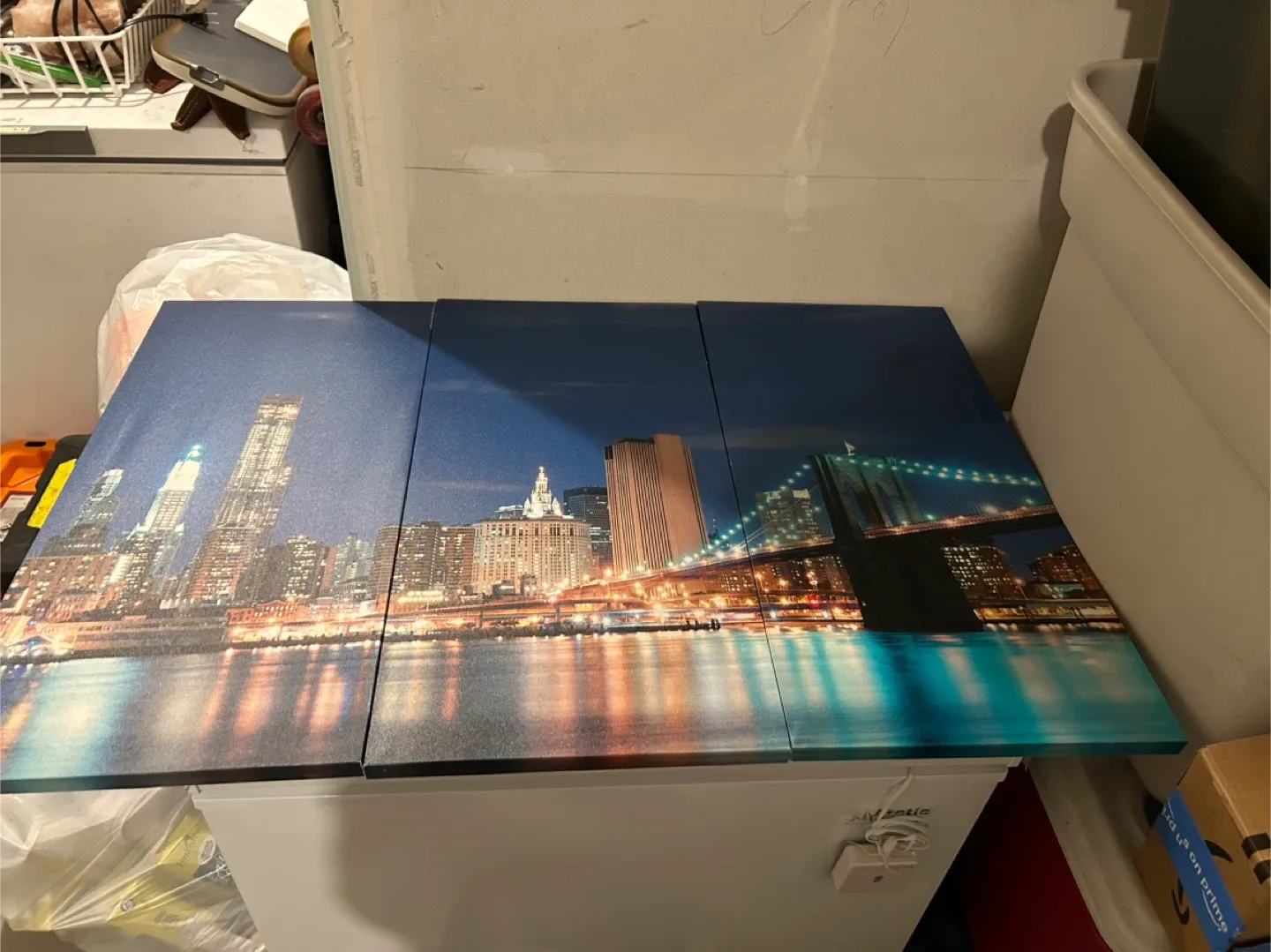 Multiple items for sale image indicator(6)