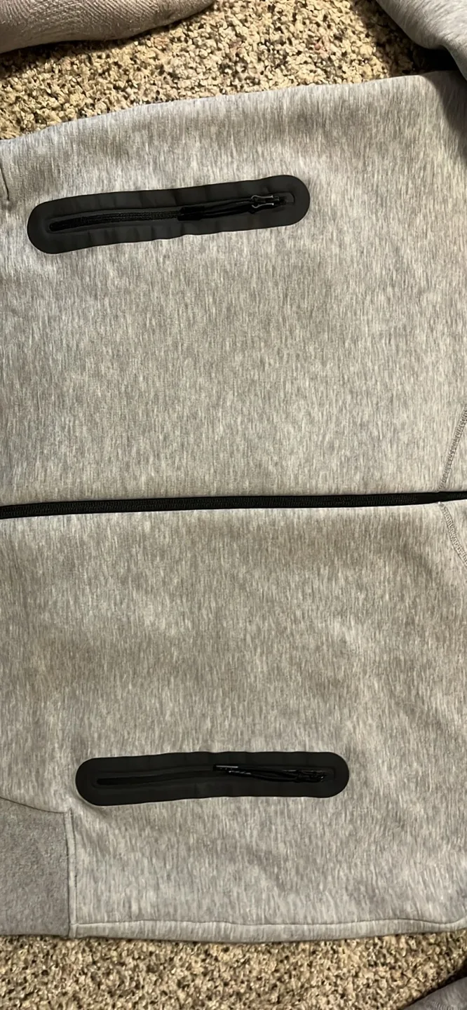 Nike Tech Fleece Hoodie - Grey, XL image indicator(2)