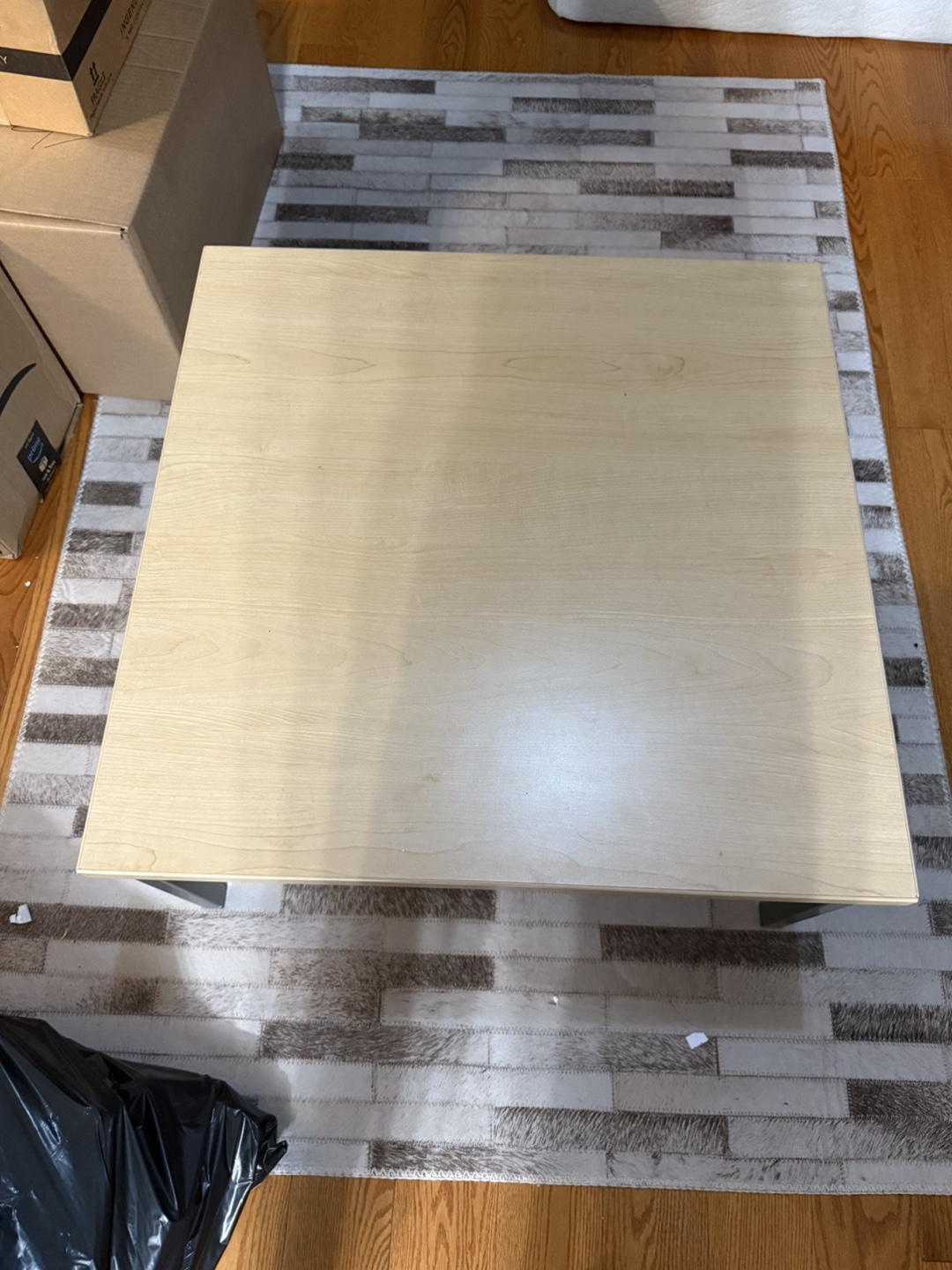 Square Coffee Table - Light Wood - photo 3
