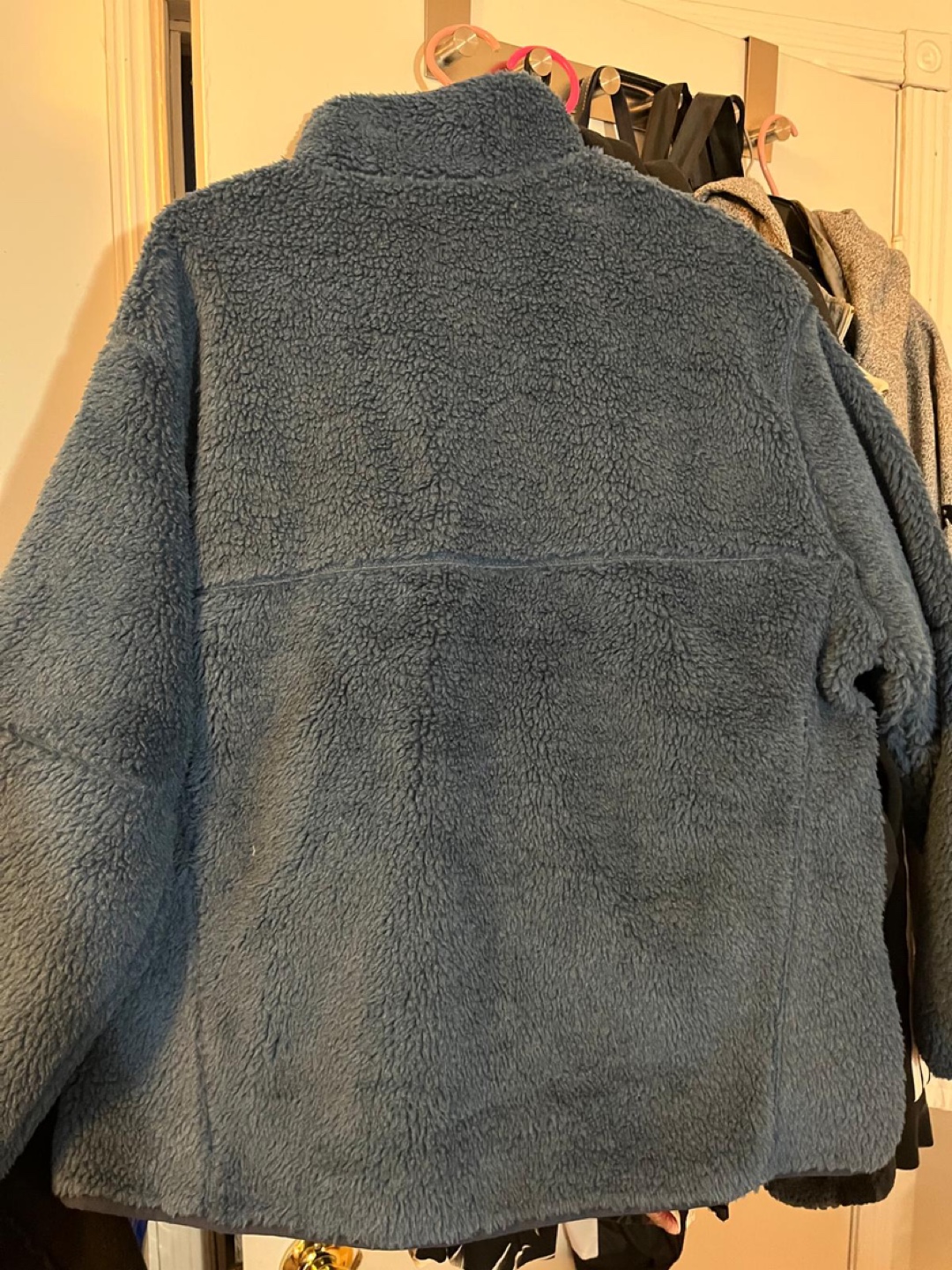 Levi's Sherpa Jacket - Size L - photo 3