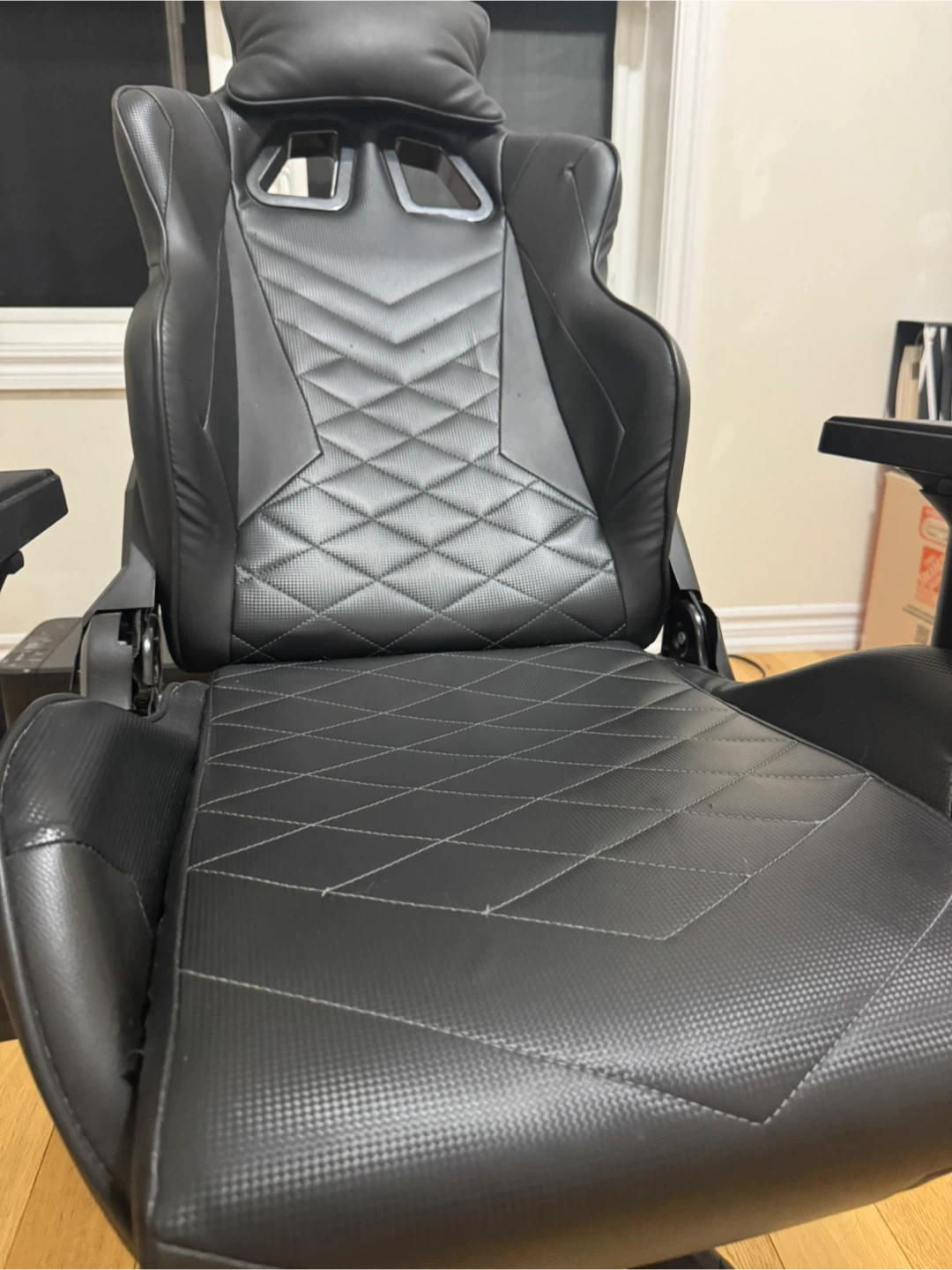 Black Gaming Chair - photo 4
