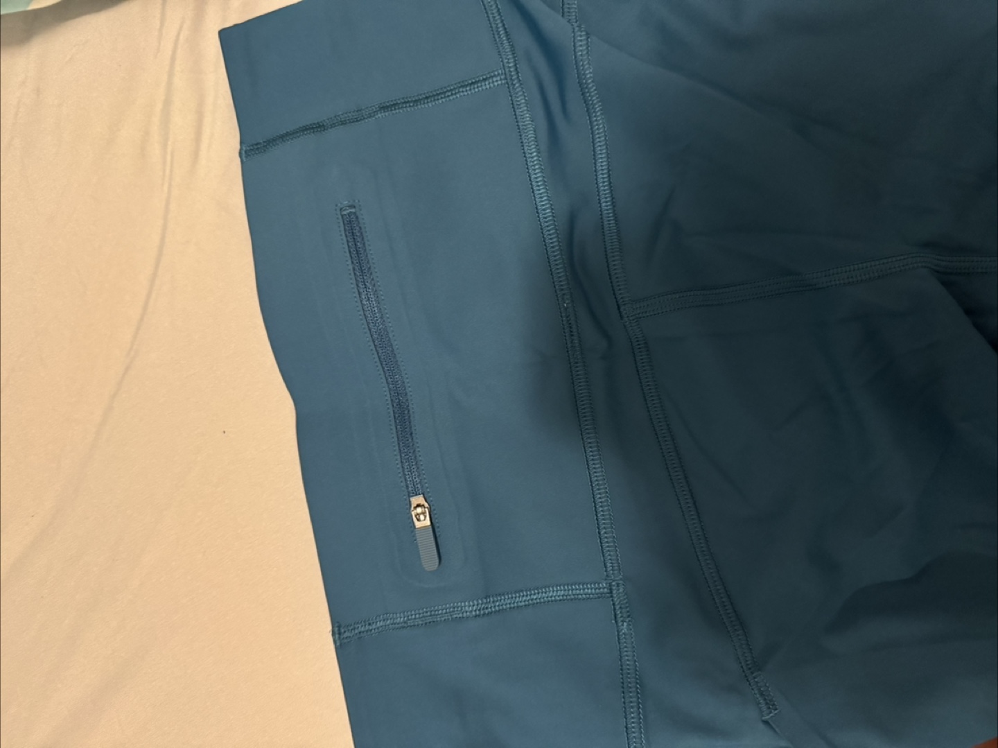 Lululemon Speed Limit Crop 23” - size 6 - photo 2