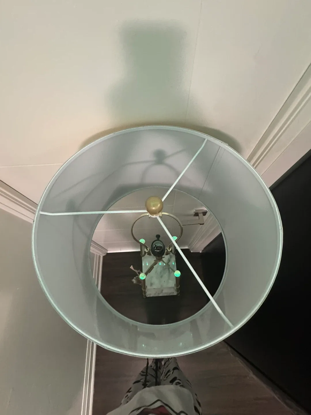 Gold Floor Lamp with Marble Shelves image indicator(4)