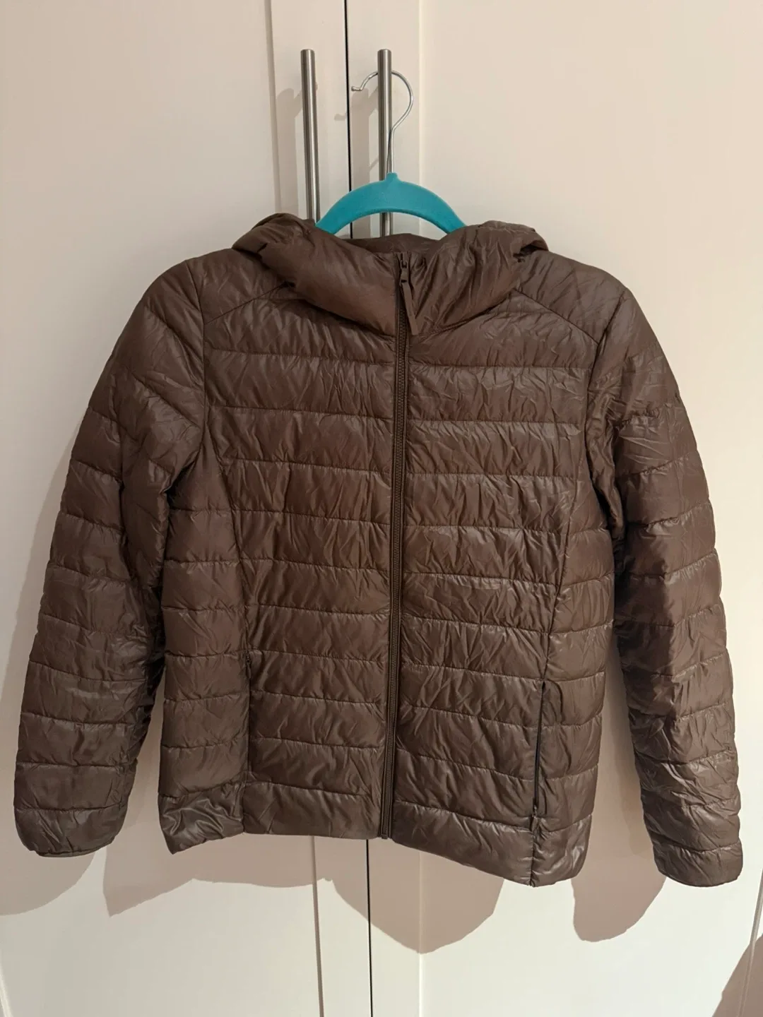 Uniqlo Brown Puffer Down Jacket - Size S 🤎 image indicator(2)