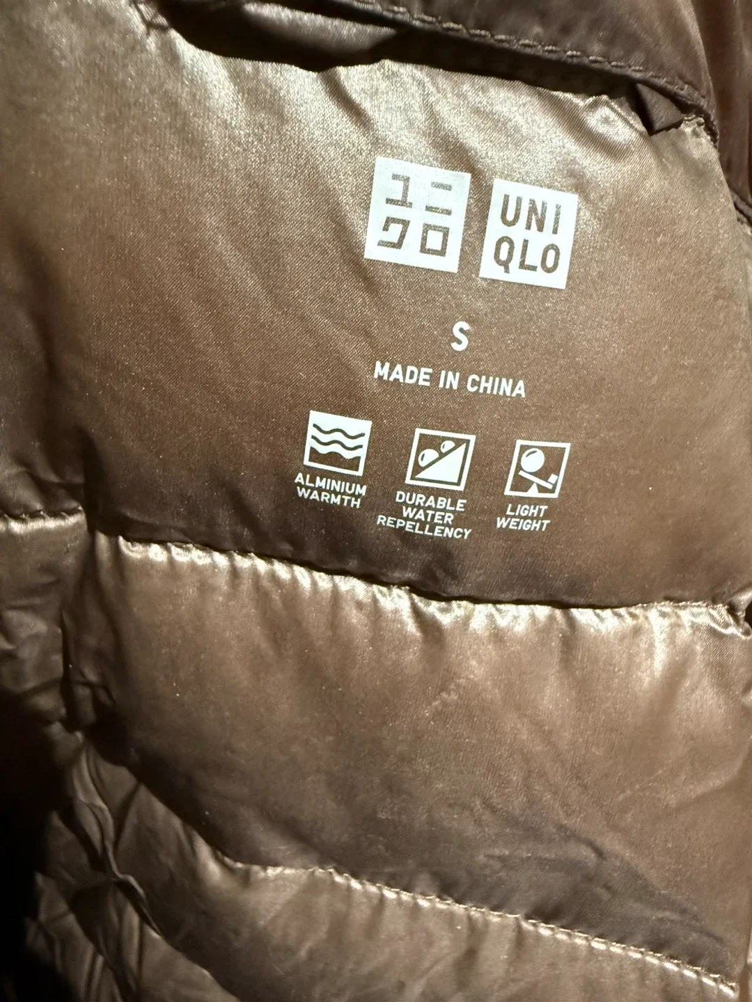 Uniqlo Brown Puffer Down Jacket - Size S 🤎 image indicator(4)
