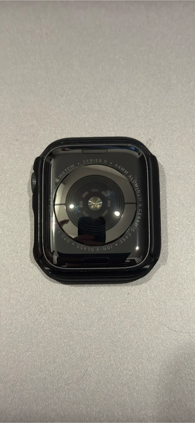 Apple Watch Series 5 44mm Black - photo 5