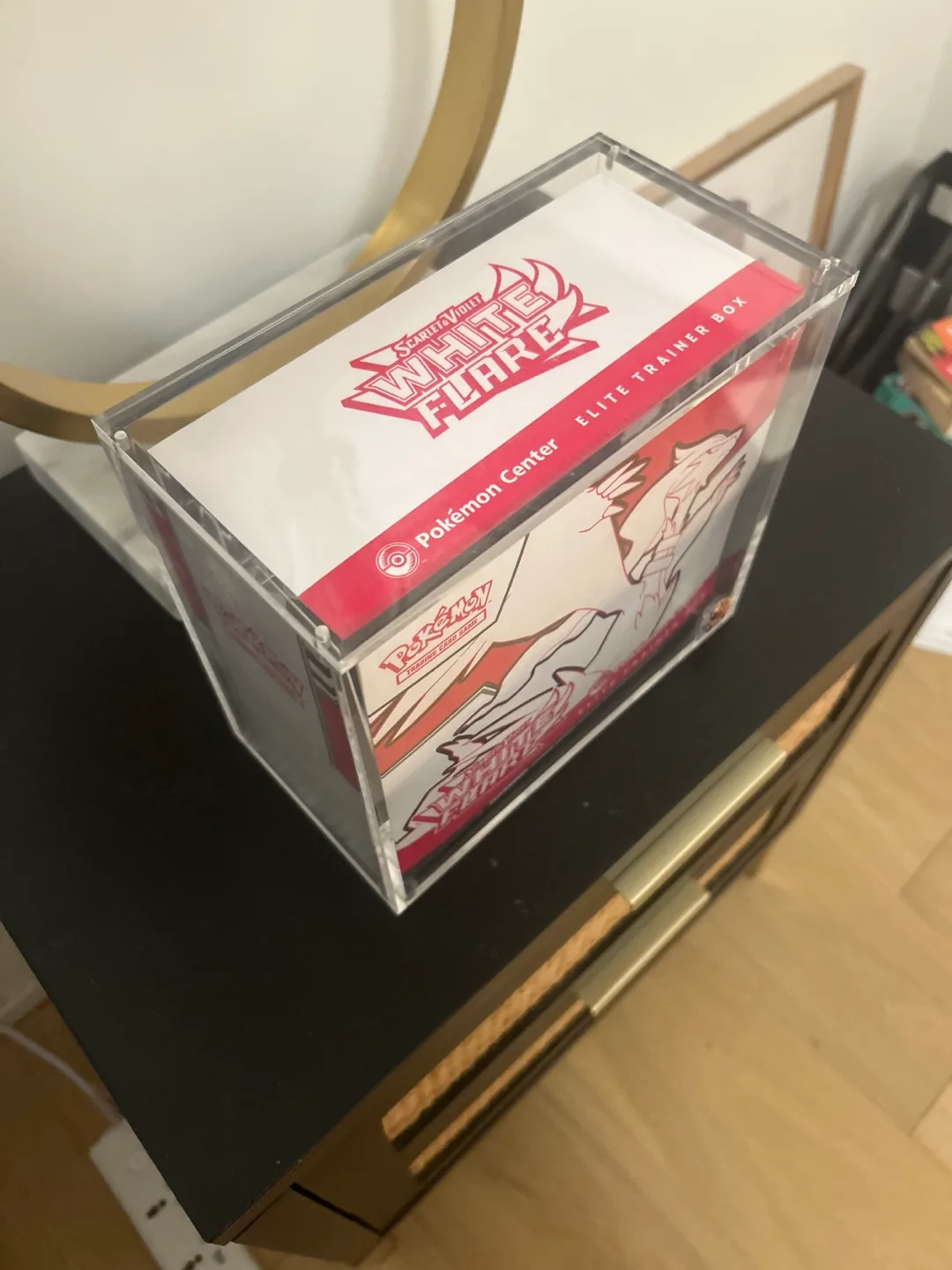 Pokemon TCG - White Flare Pokemon Center Elite Trainer Box image indicator(2)