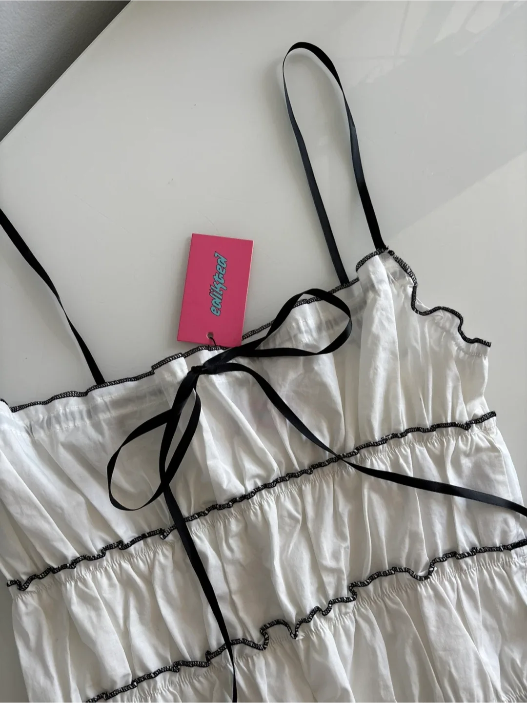 NWT Edikted | White Ruffle Top - M image indicator(2)