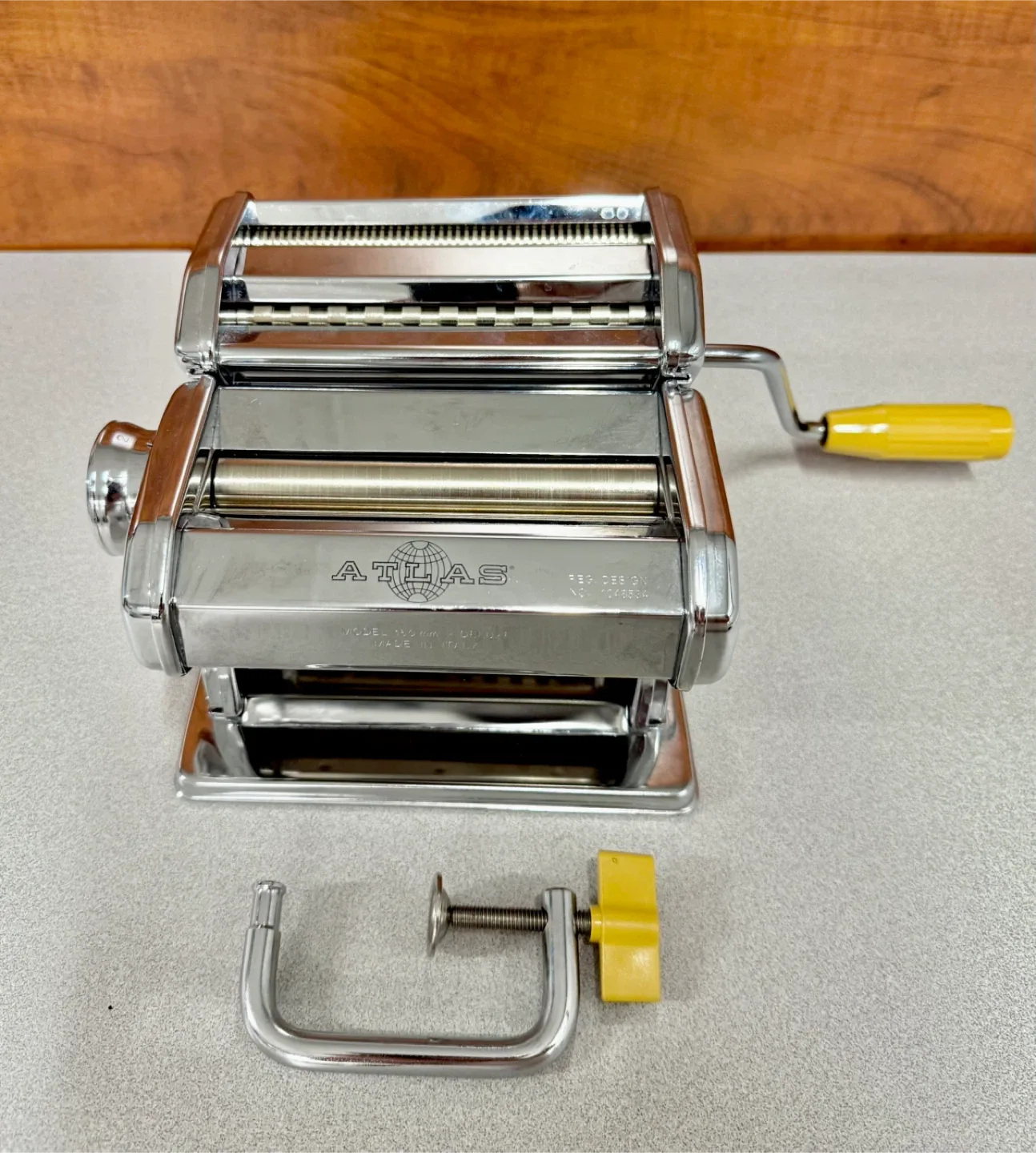 Marcato Atlas 150 Pasta Machine w/ Attachment - Made in Italy thumbnail