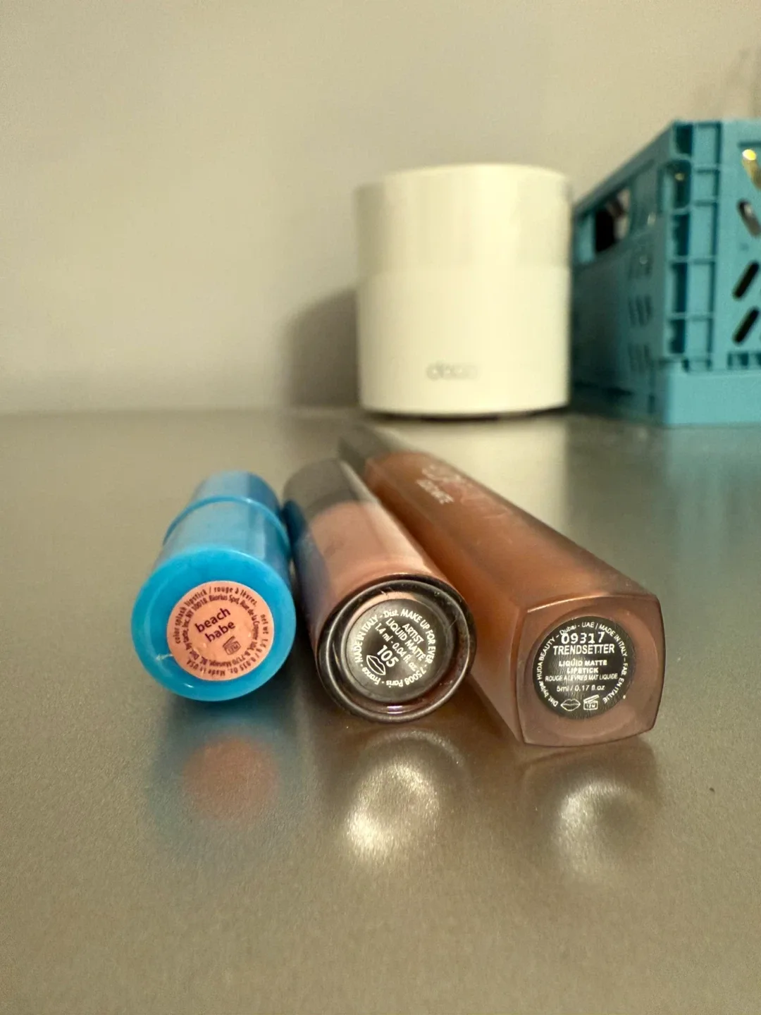 Free Lipsticks image indicator(2)