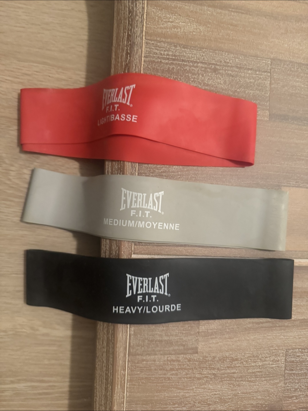 Moving sale - Home Gym Set – Dumbbells, Bar + Plates, Bands - photo 2