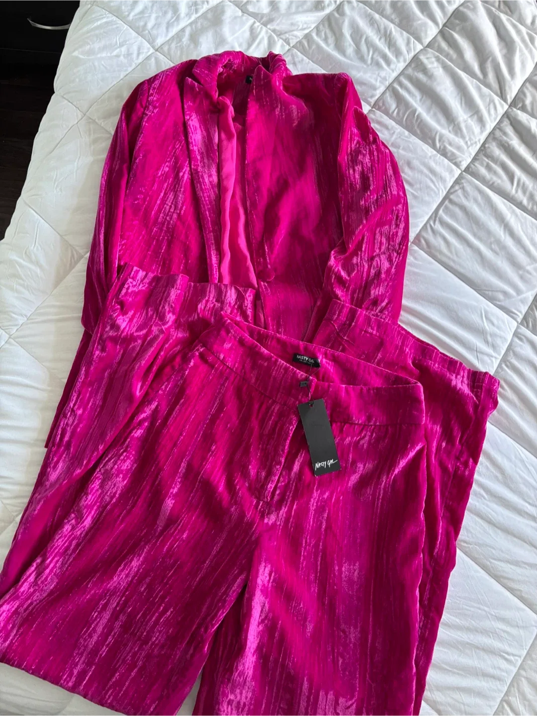 NWT Nasty Gal | Velvet Pant Suit - US 6 image indicator(4)