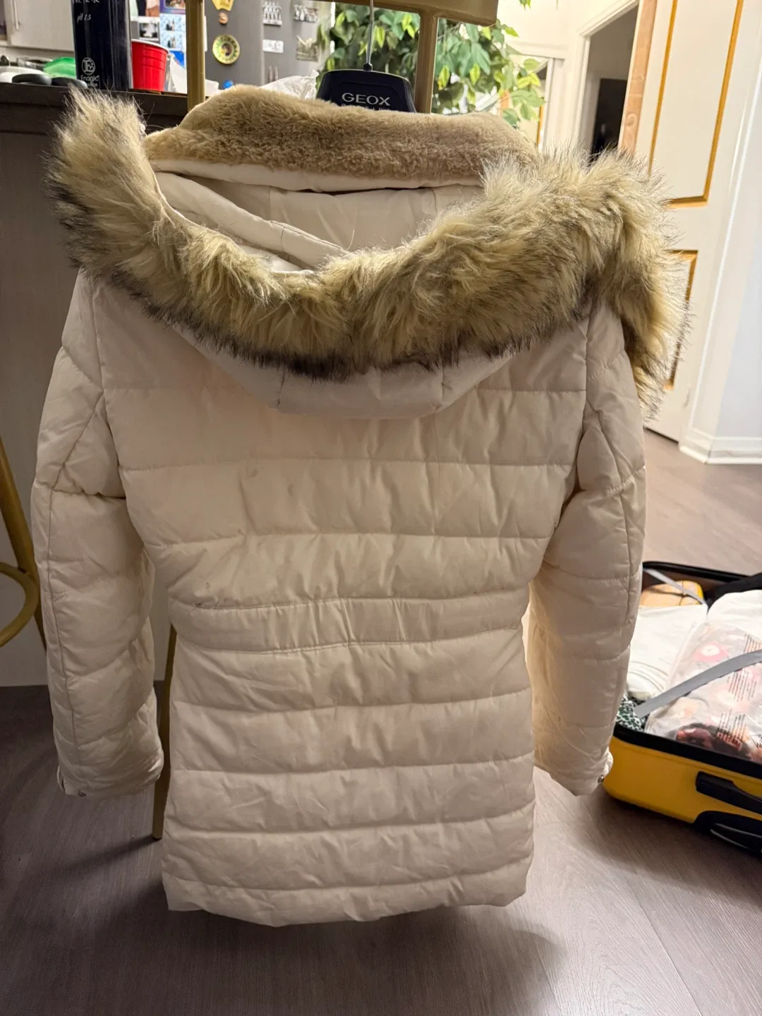 ZARA Puffer Jacket - Cream, Size M image indicator(5)