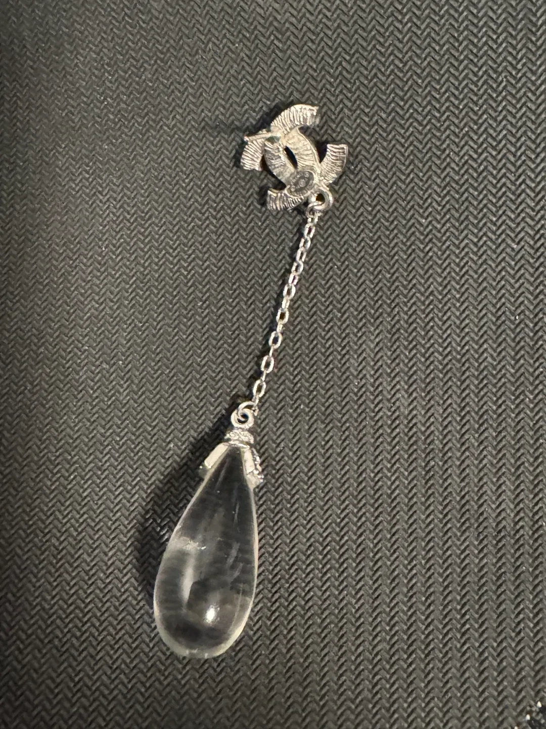 One Chanel Dangle Drop Earring image indicator(2)