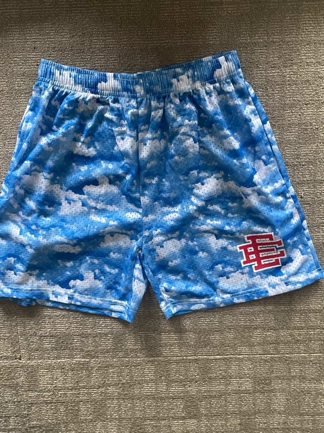 Eric Emanuel Shorts Blue Cloud - Size M