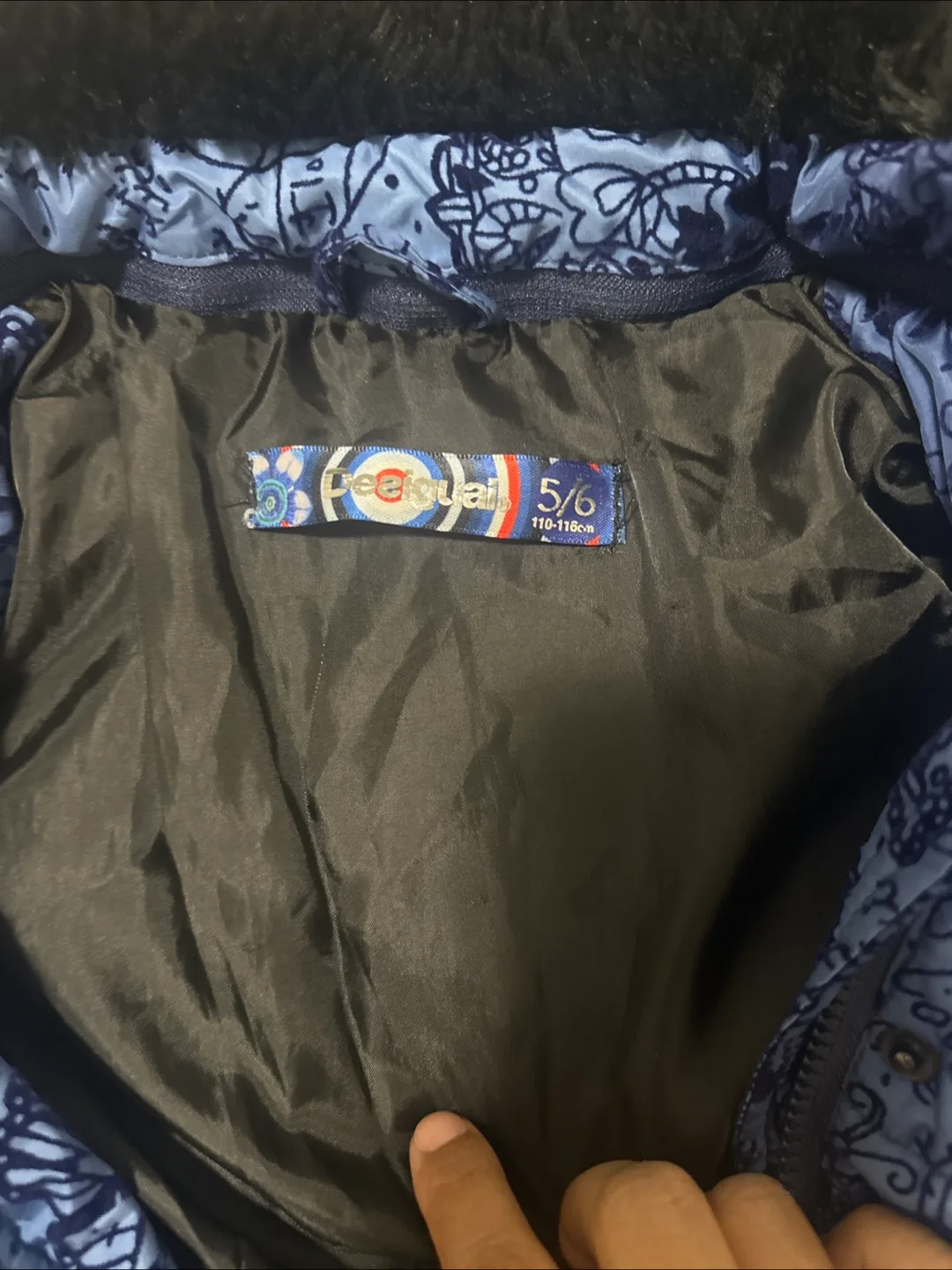 Desigual Girls' Padded Jacket Size 5/6 image indicator(2)