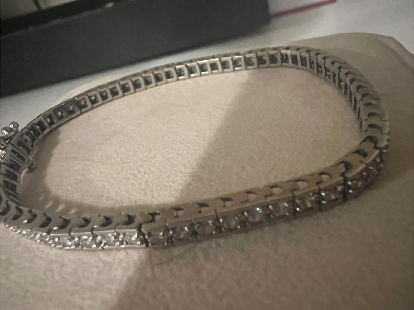 10 k diamond Tennis Bracelet 2.00 CTW thumbnail