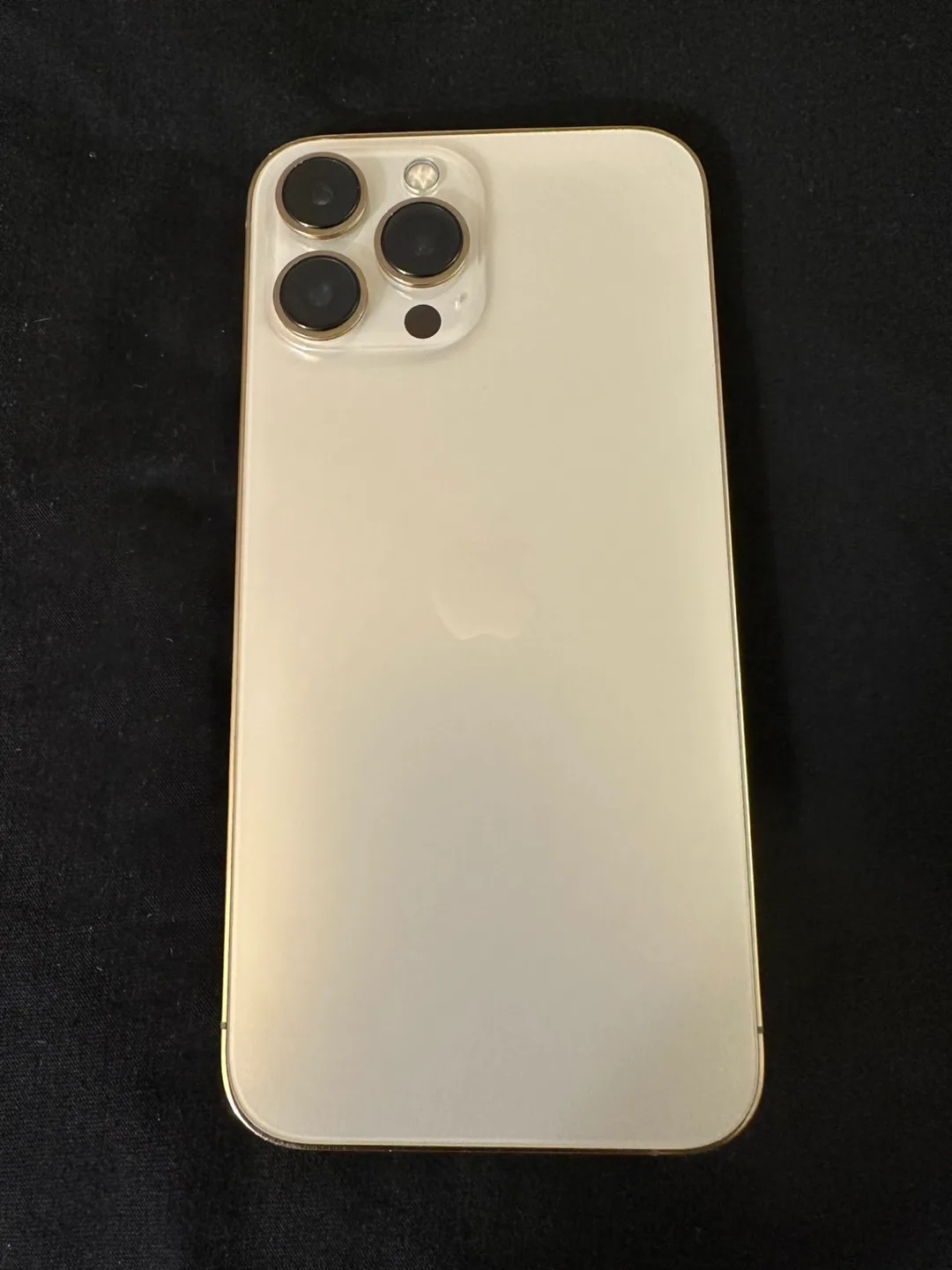 Unlocked iPhone 13 Pro Max 256GB Gold image indicator(3)