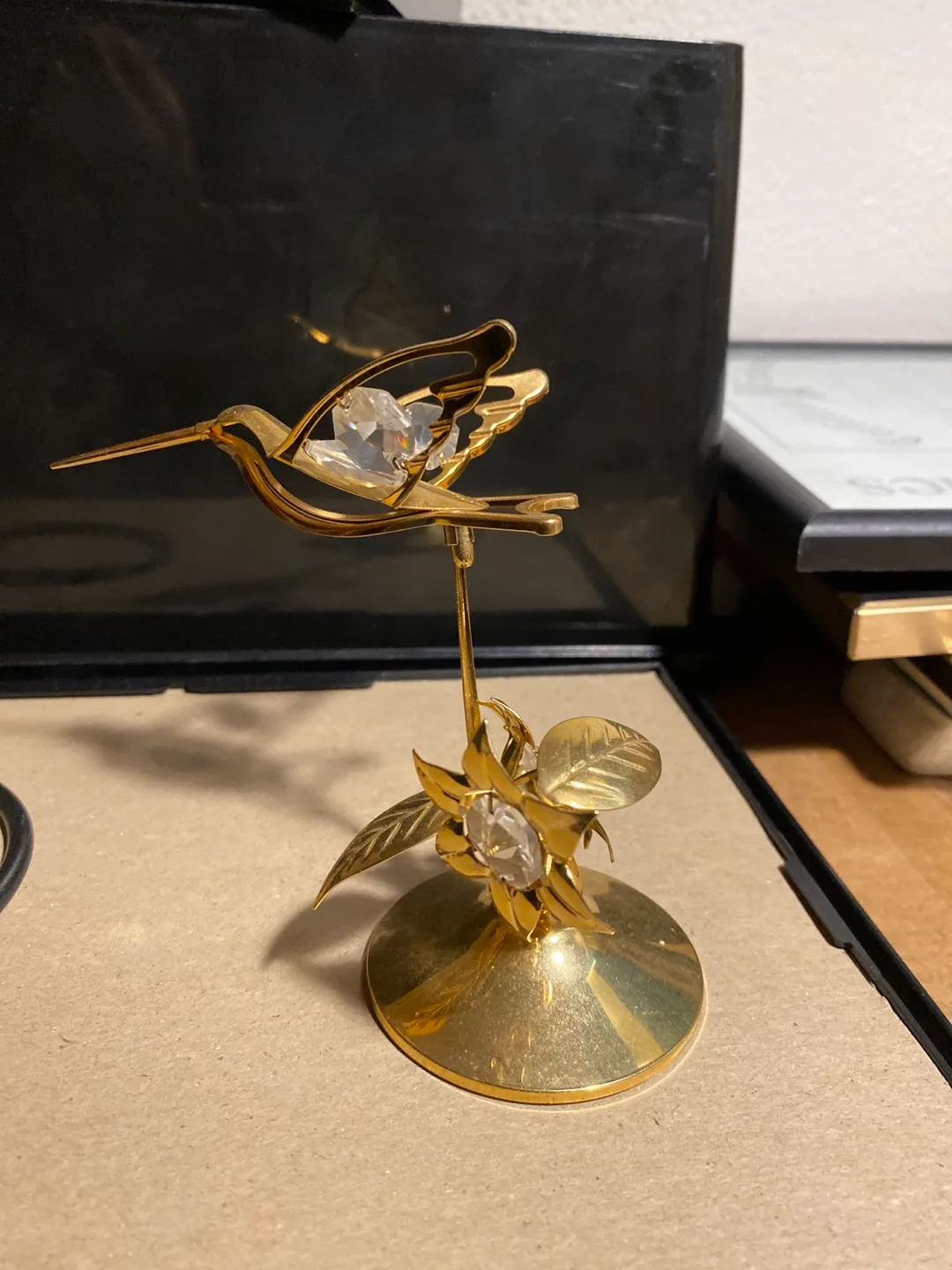 Hummingbird Figurines thumbnail