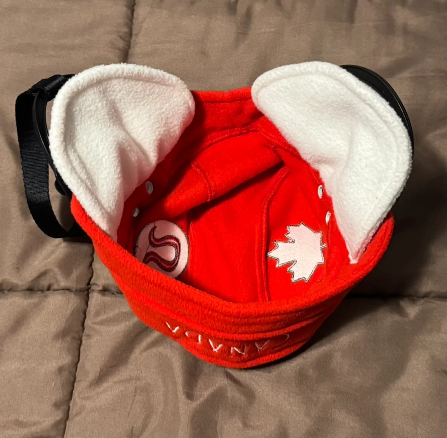 Lululemon Red Helmet Hat image indicator(3)