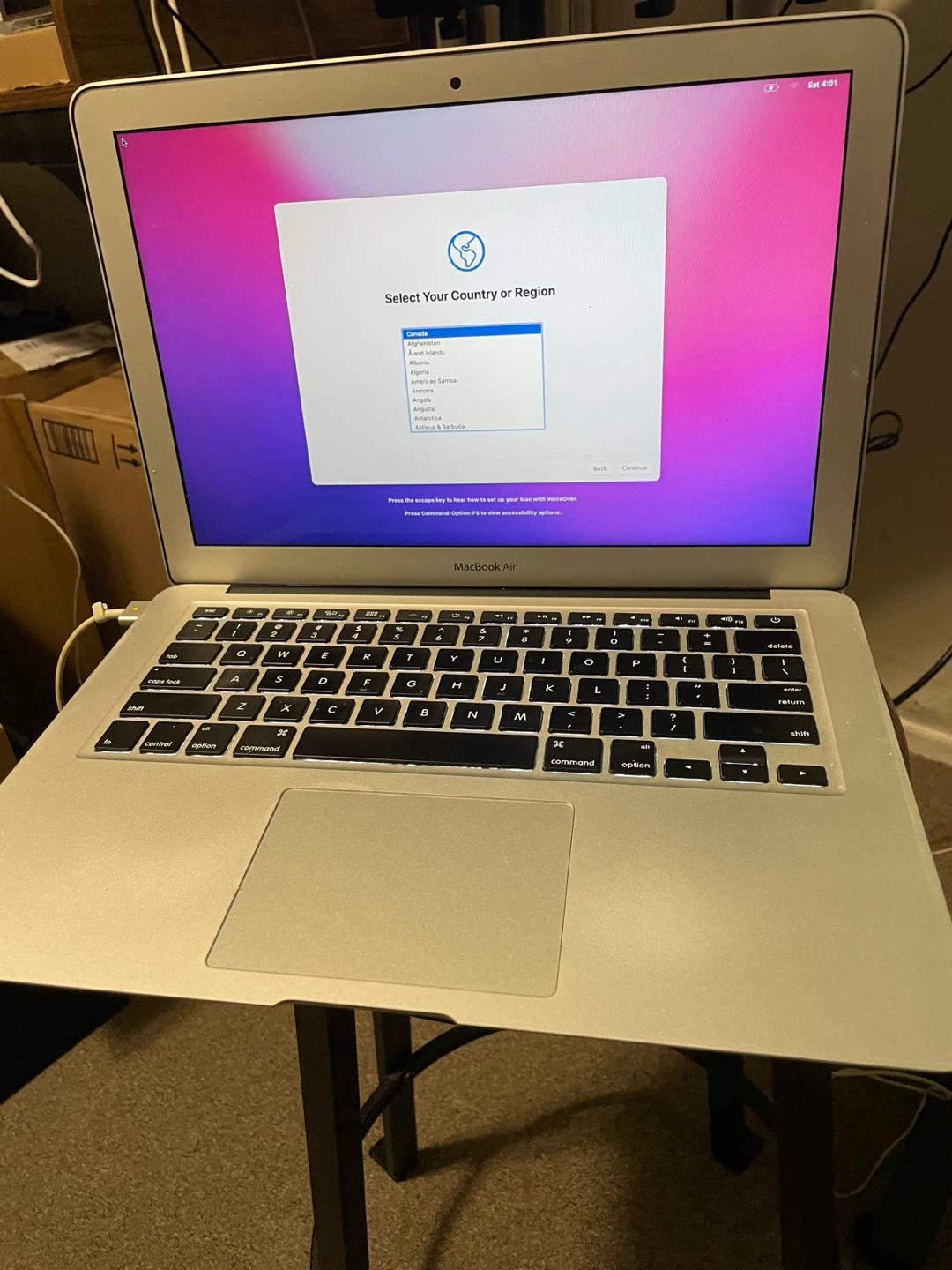 MacBook Air 13 (2017)