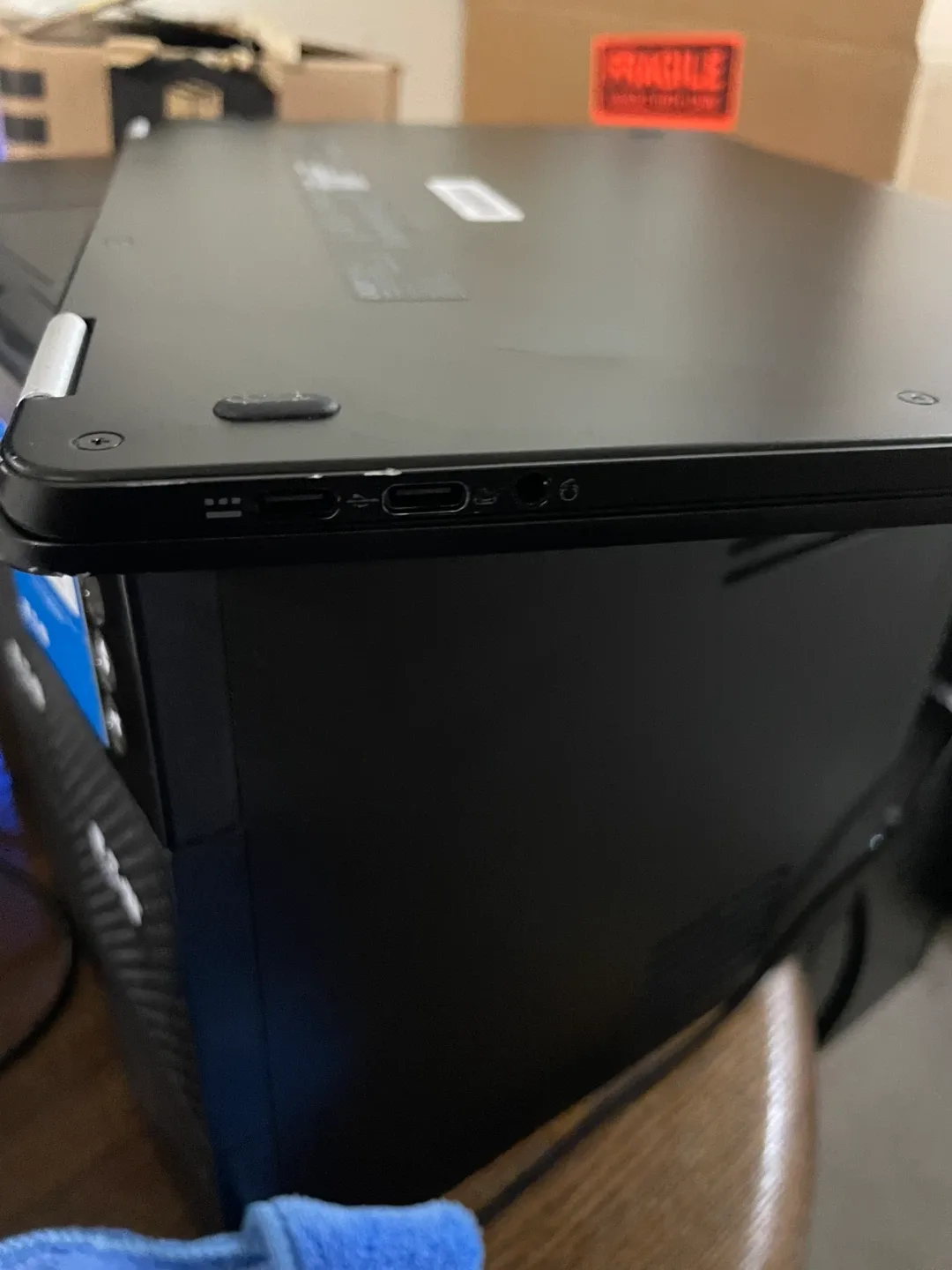 Acer Spin 7 Laptop image indicator(2)