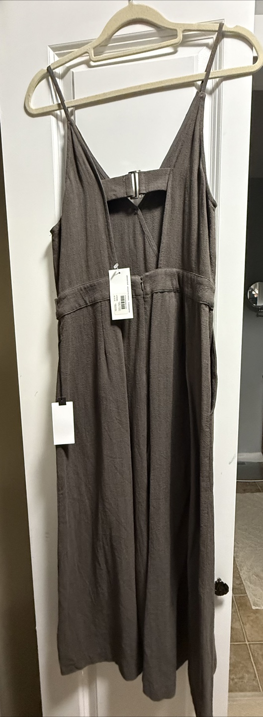 Astr Label Jumpsuit - Size M - photo 2