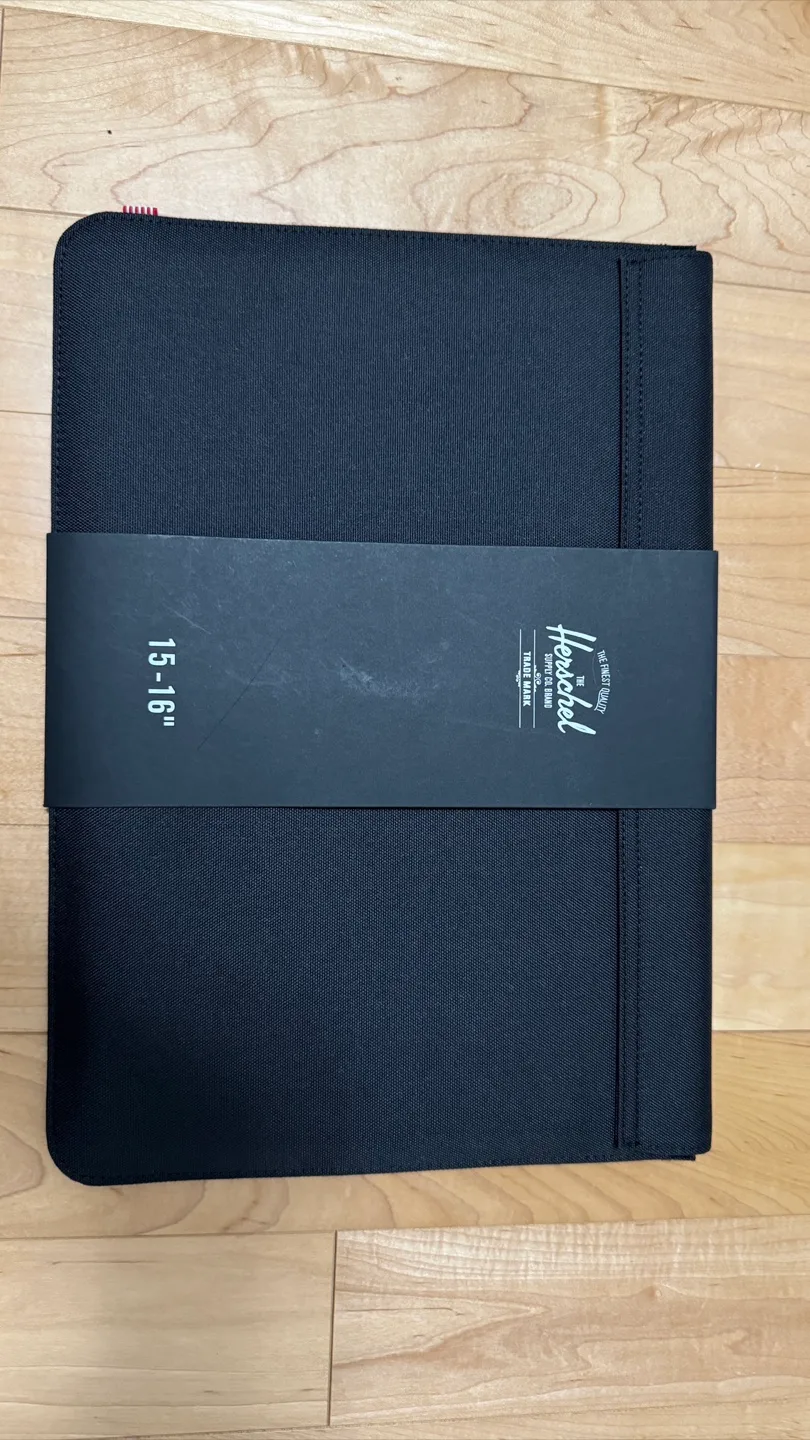 Herschel Spokane 15-16" Laptop Sleeve - Black thumbnail