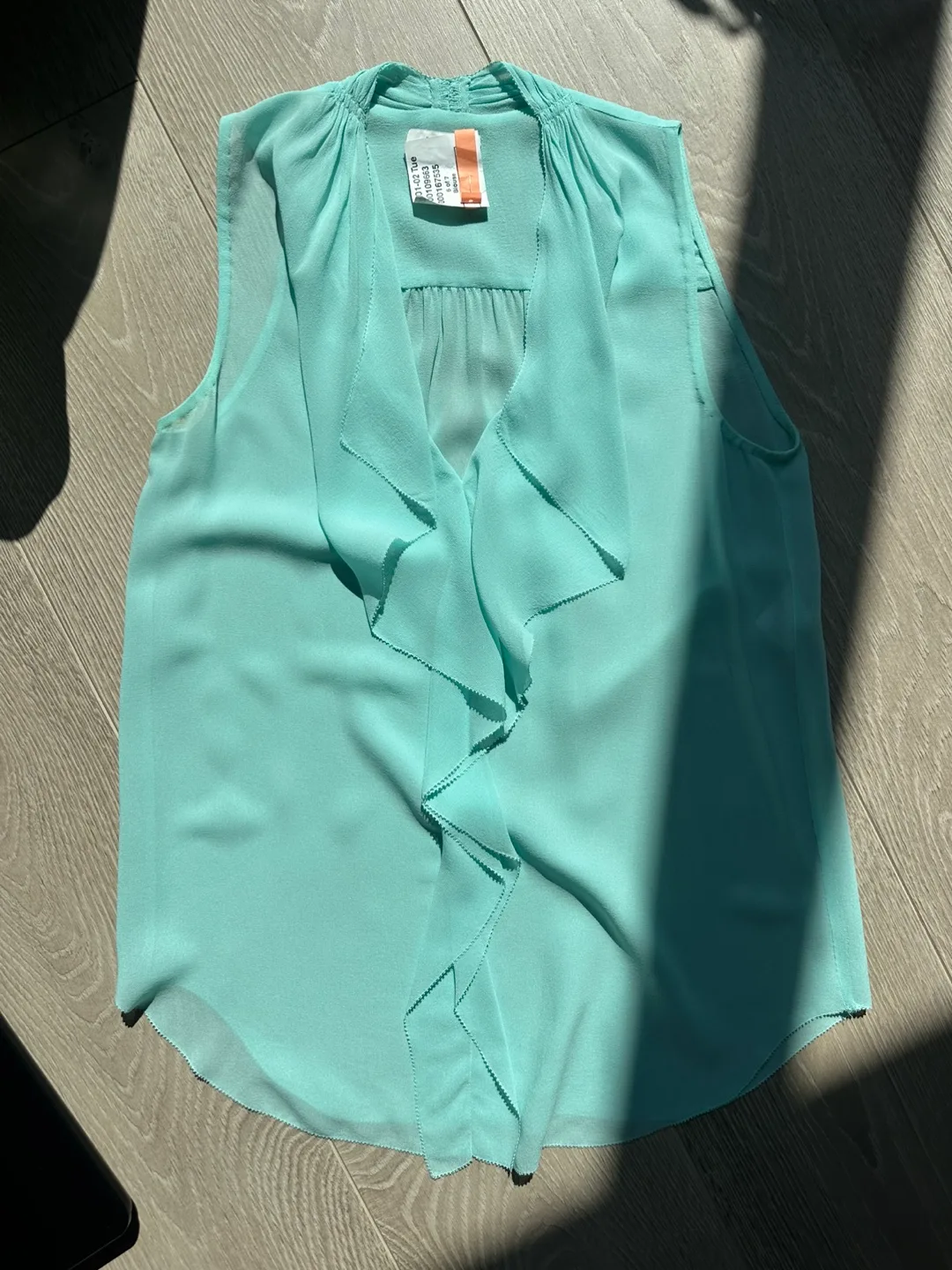 Babaton 100% Silk Blouse thumbnail