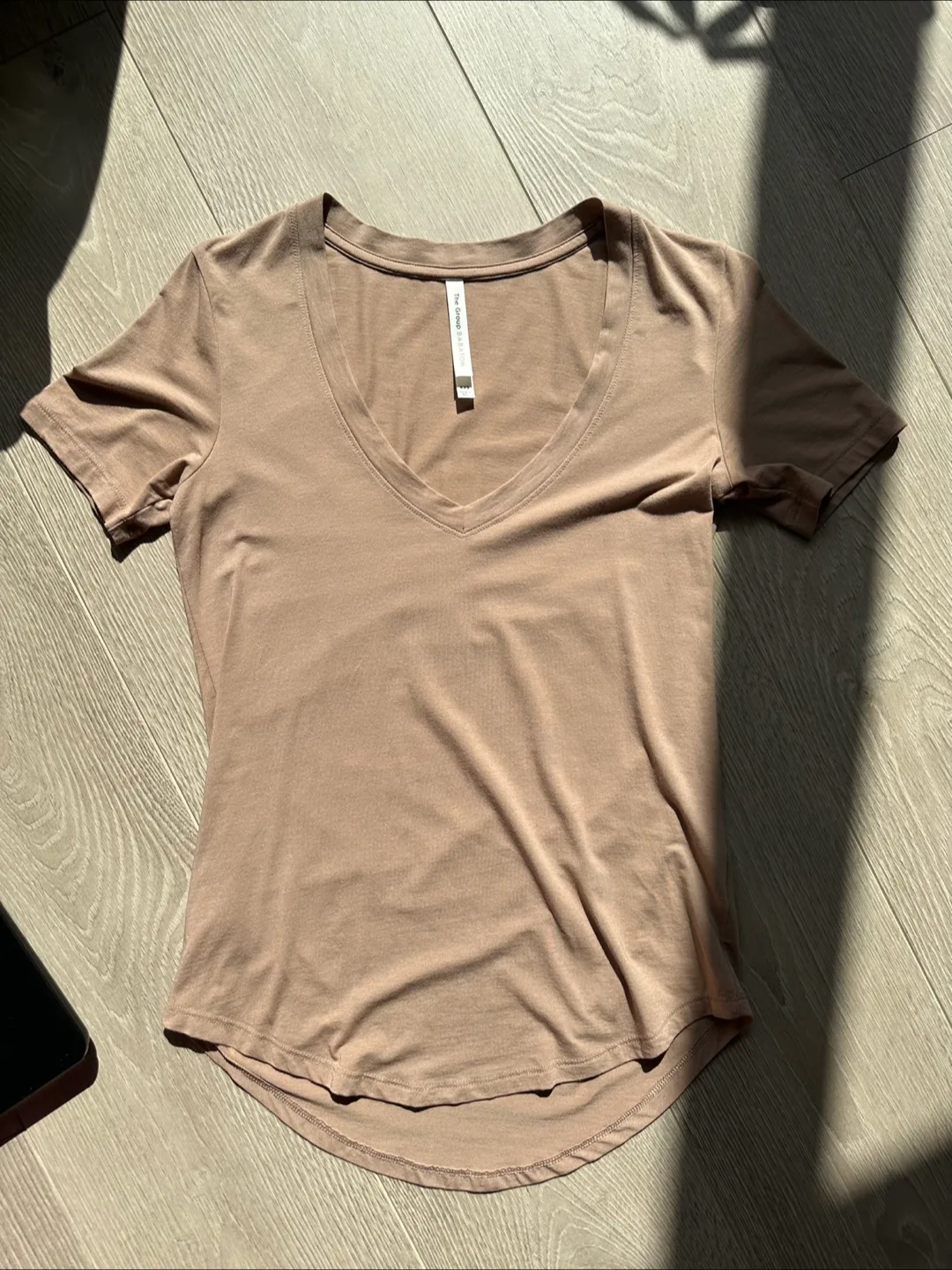 NEW The Group Babaton T-Shirt thumbnail