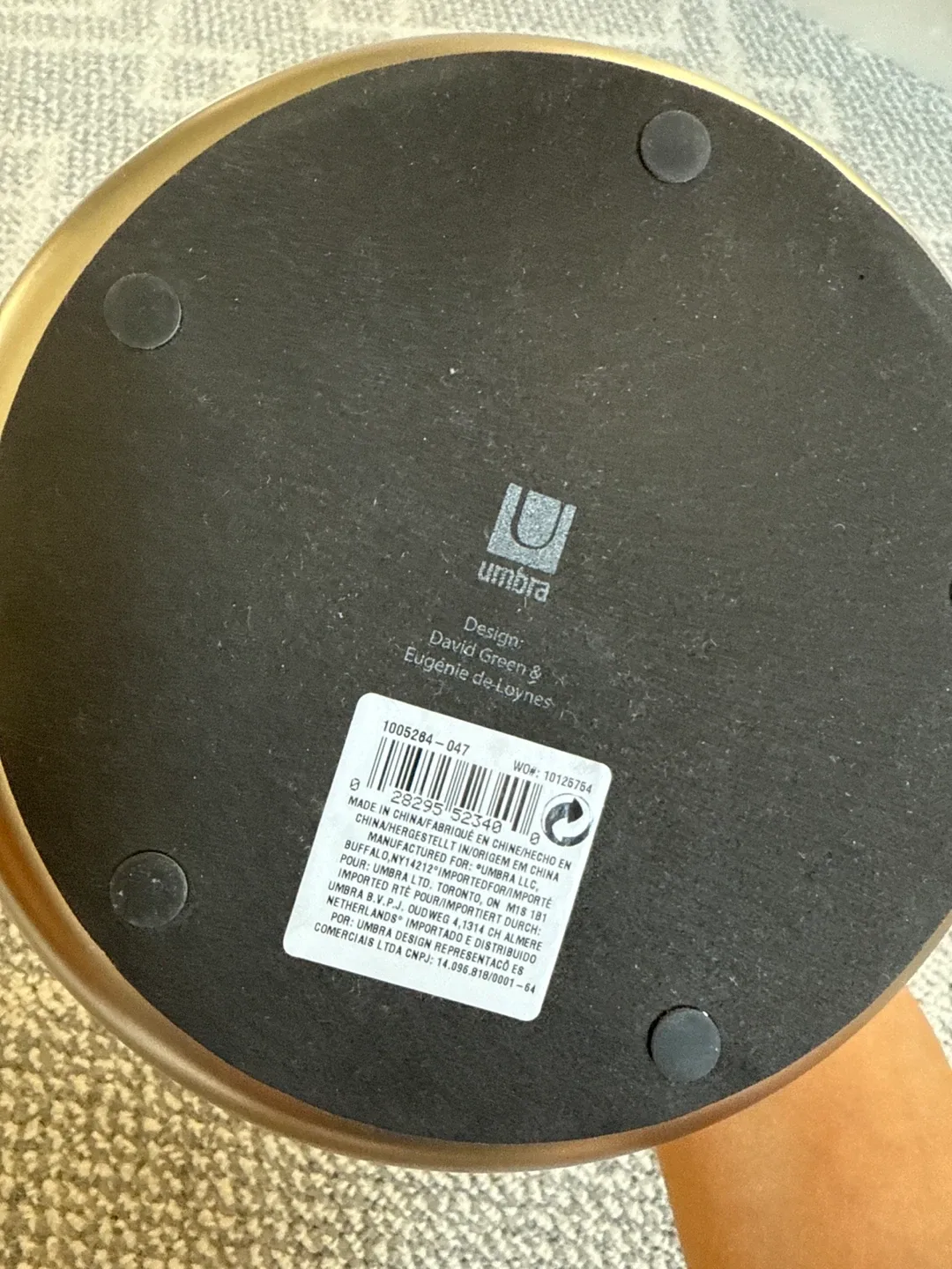 Umbra David Green & Eugénie de Loynes Paper Towel Holder image indicator(2)