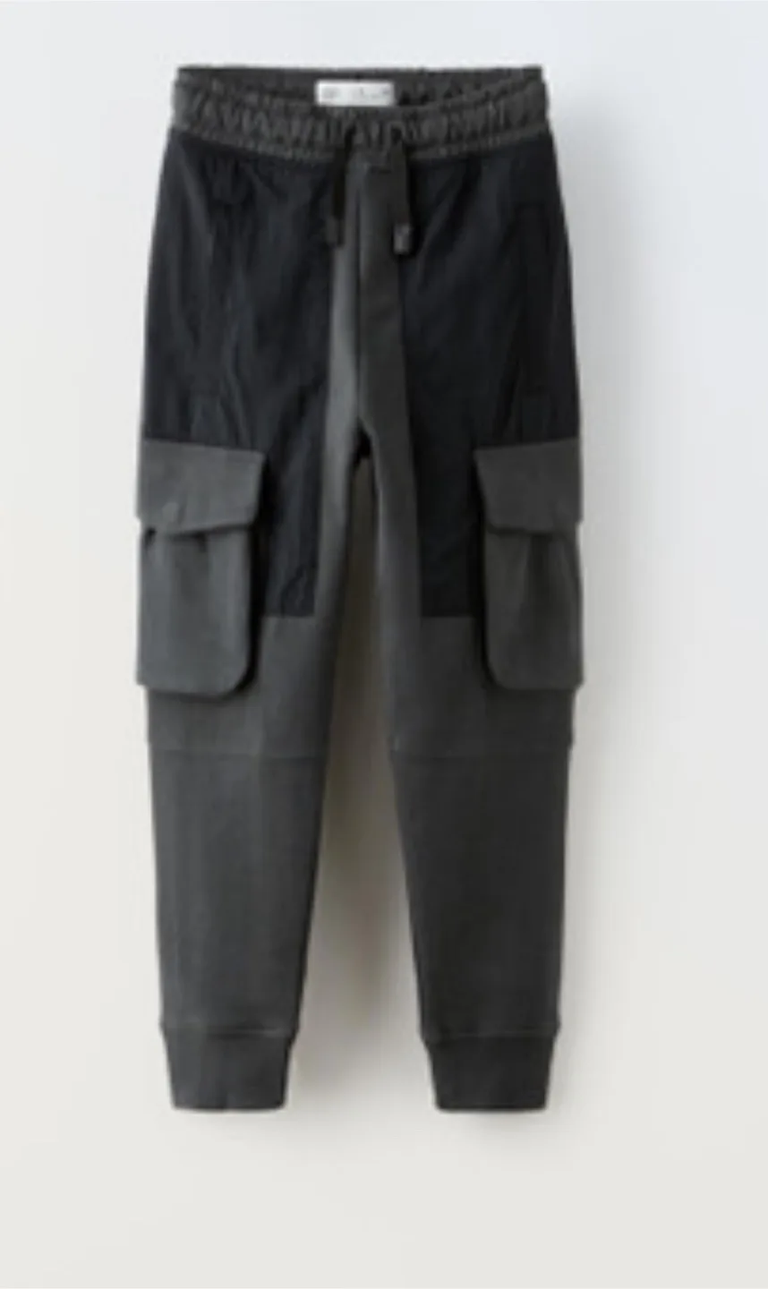Zara Kids Cargo Pants - Size 11-12 image indicator(2)