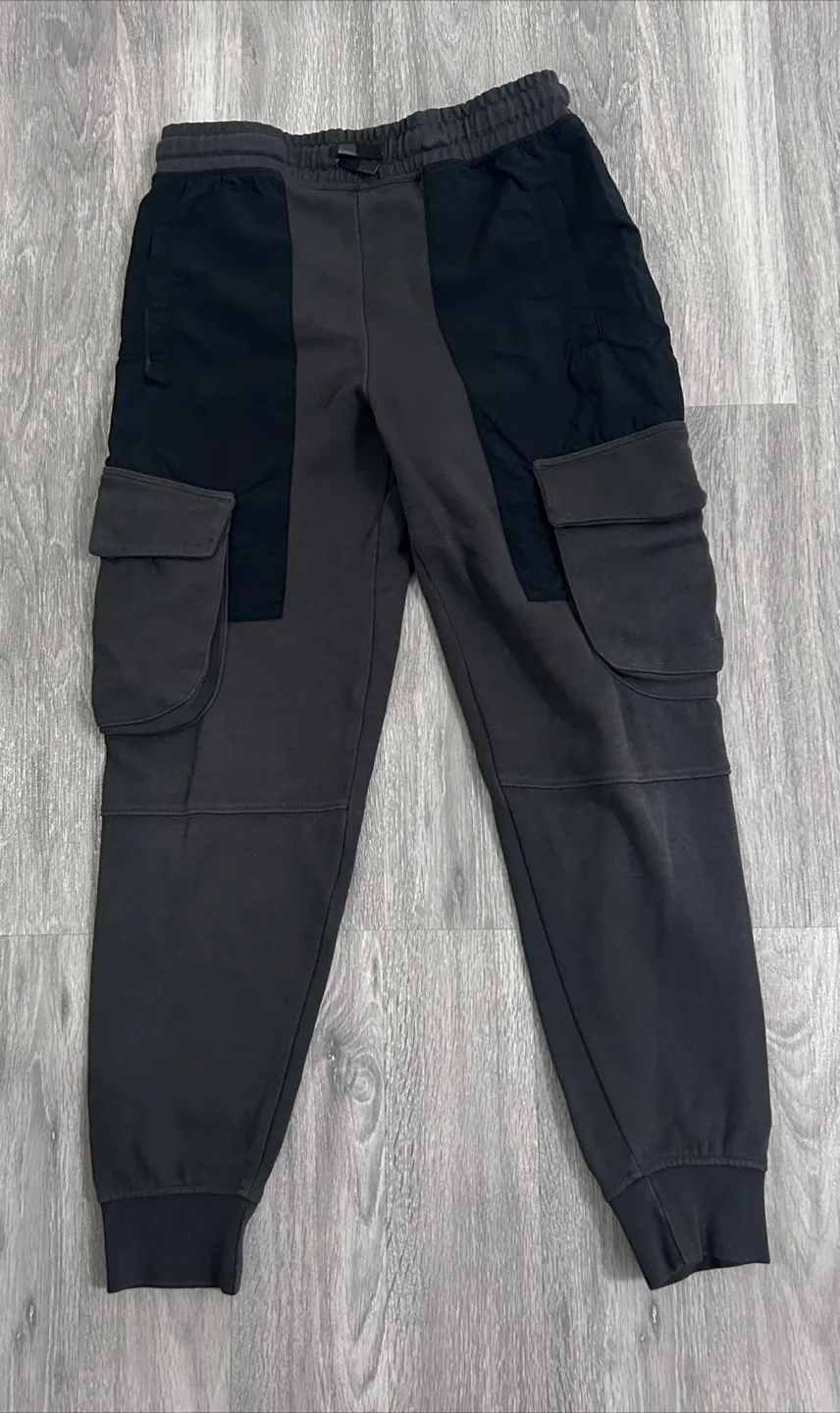 Zara Kids Cargo Pants - Size 11-12 thumbnail