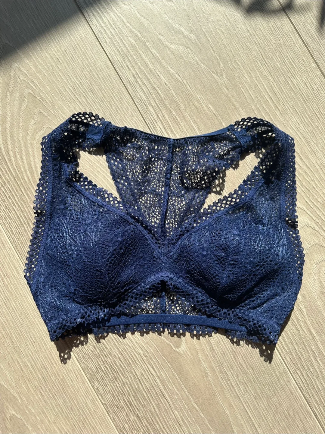NEW Victoria's Secret XS Bra thumbnail