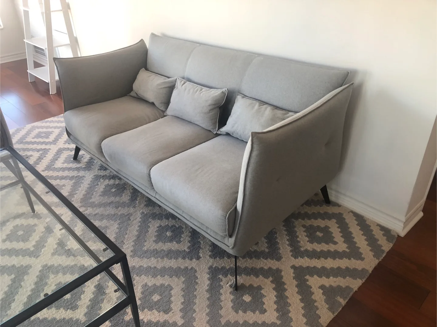 FREE COLLECT TODAY Sofa and Chair image indicator(3)