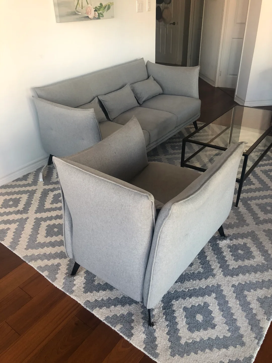 FREE COLLECT TODAY Sofa and Chair image indicator(8)