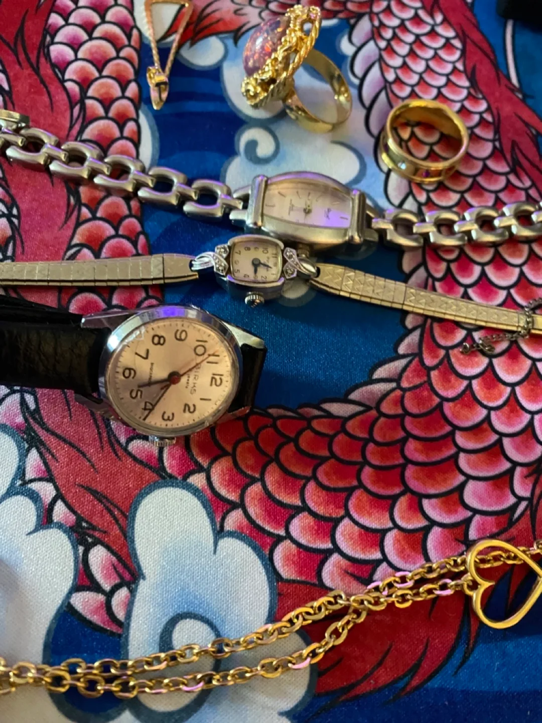 Vintage Women's Watches(needs battery) & Gold Jewelry image indicator(3)