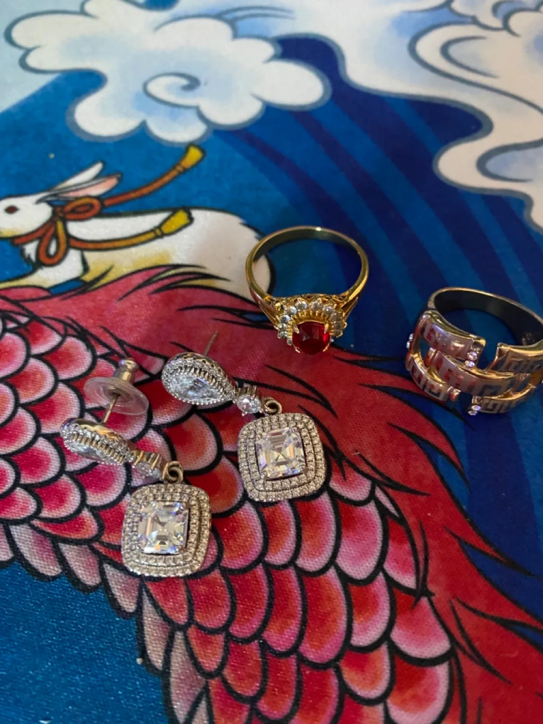 Earrings and Rings Set image indicator(3)