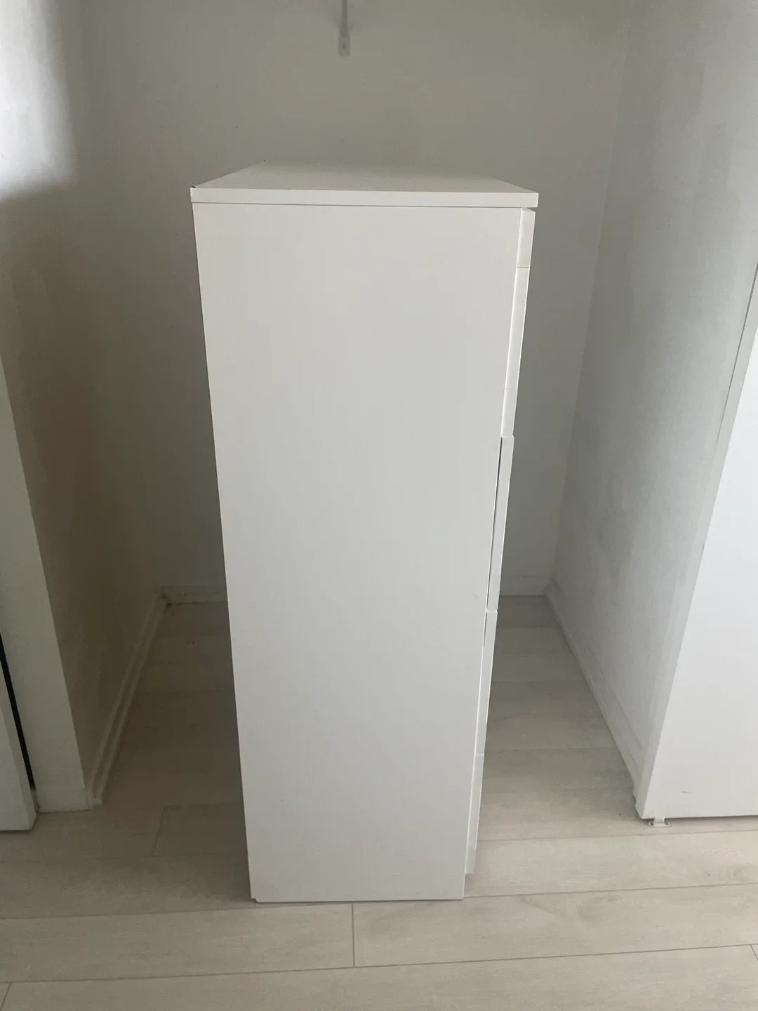 IKEA Hemnes White Chest of Drawers image indicator(4)