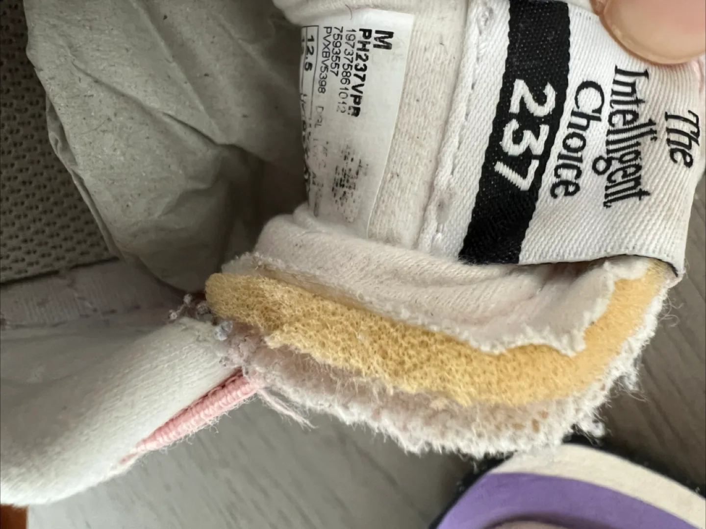 Used New Balance 237 Pink Toddler Shoes - Size 12.5 image indicator(5)