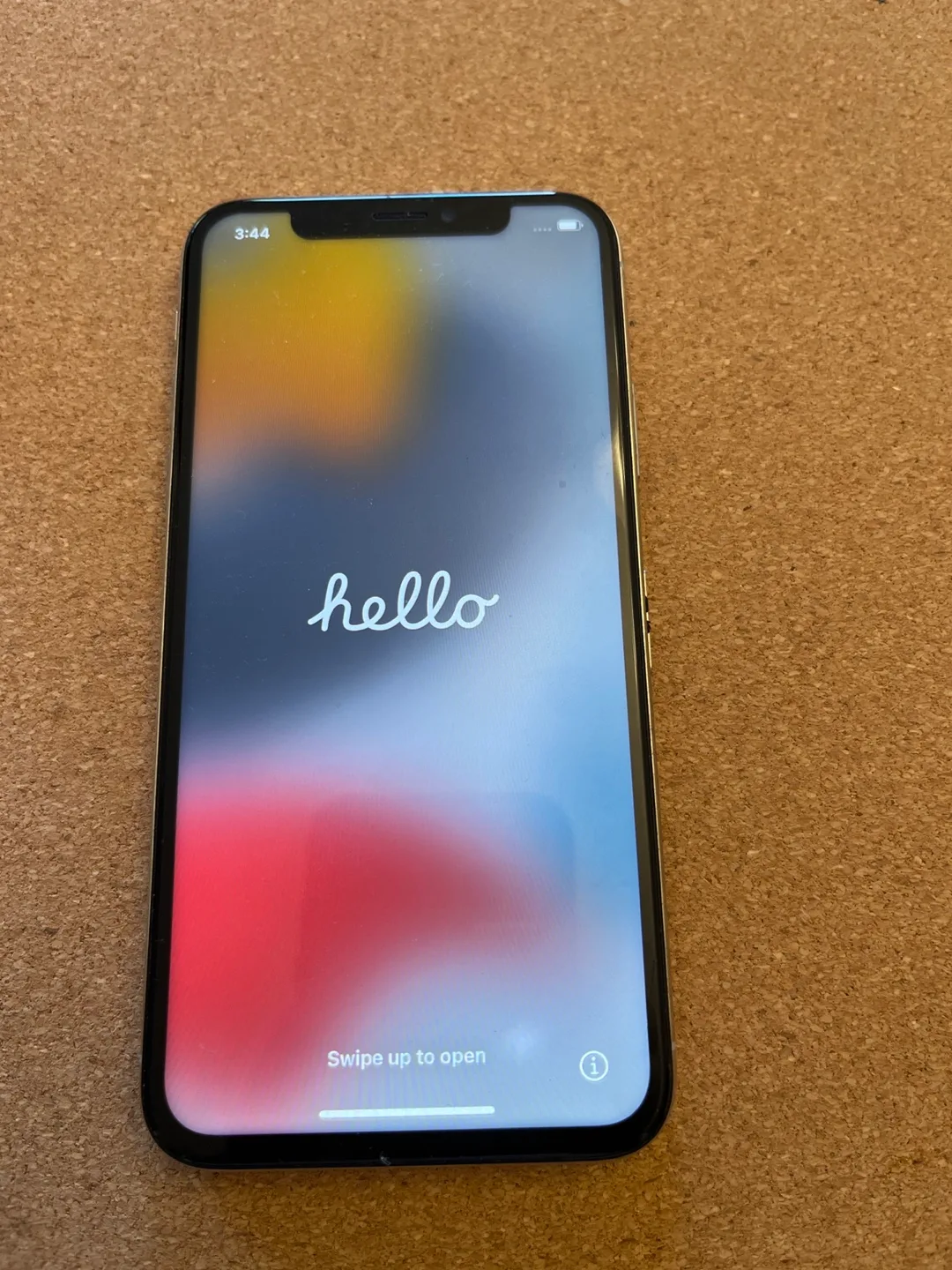 iPhone X - Silver - 64GB image indicator(2)