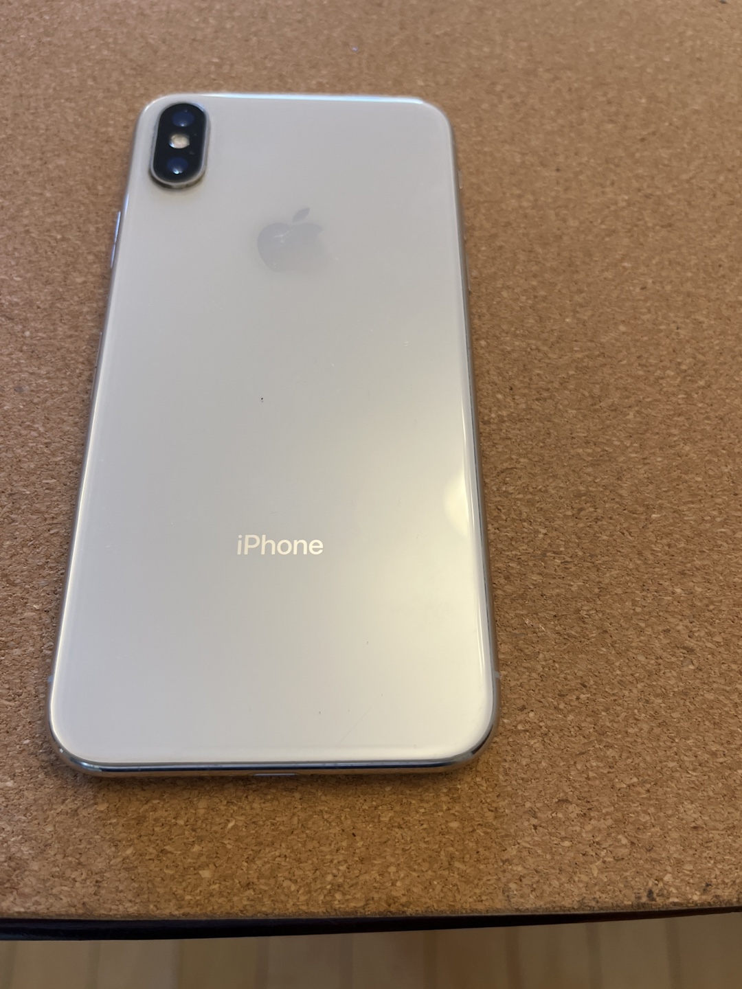 iPhone X - Silver - 64GB - photo 3