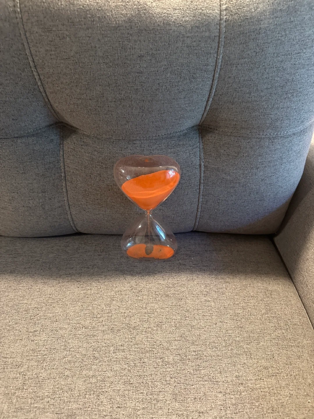 Heart Shaped Sand Timer - Orange image indicator(2)